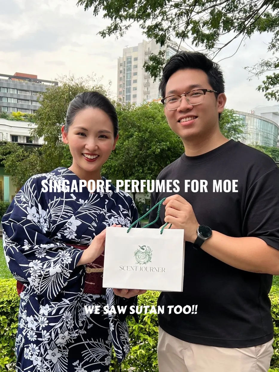 SINGAPORE PERFUMES FOR MOE's images