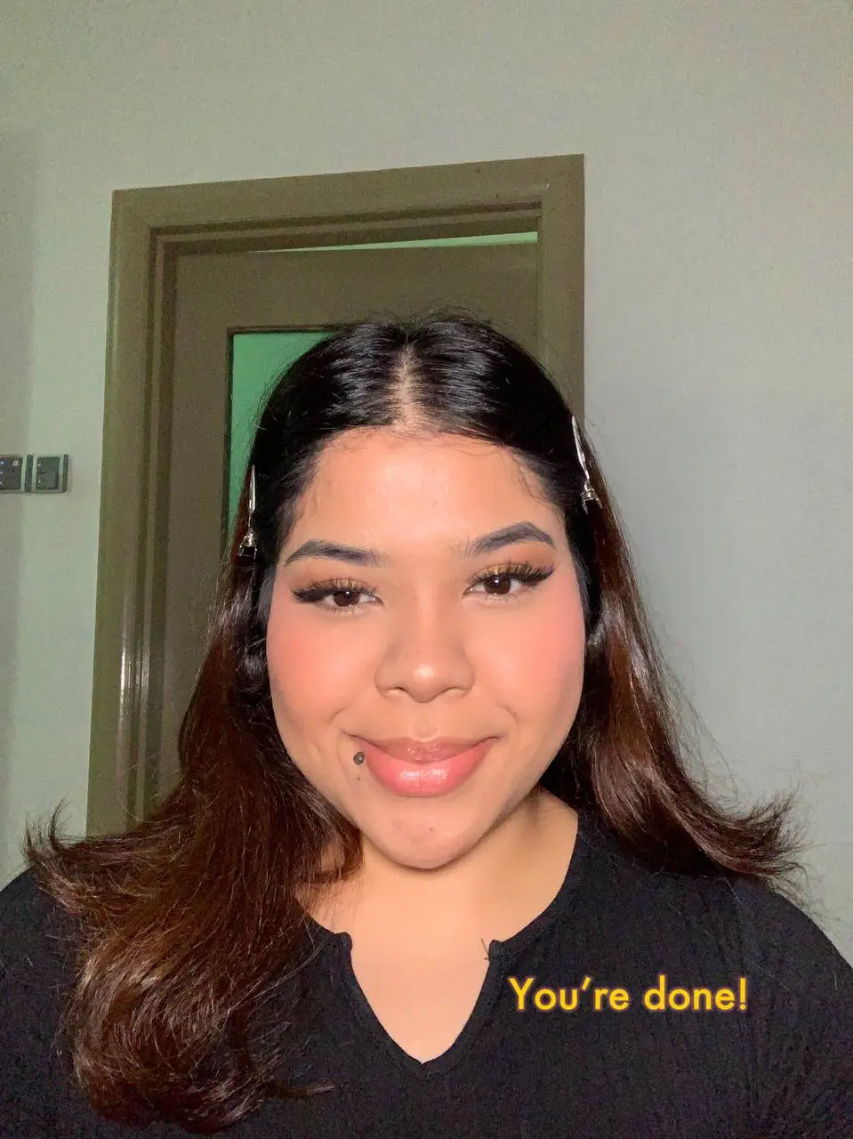 Cute button nose contour trick! 👃🥰 แกลเลอรีที่โพสต์โดย Fahira Ornella