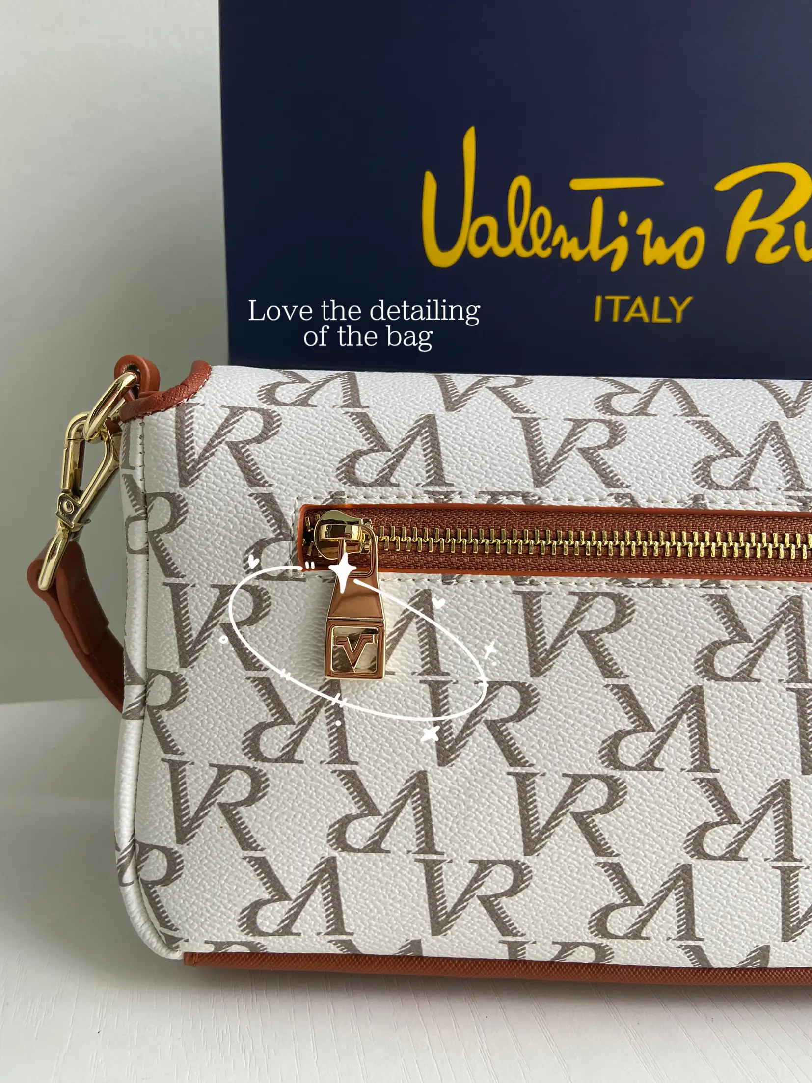 Valentino Rudy giveaway prize as raya bag Galeri disiarkan