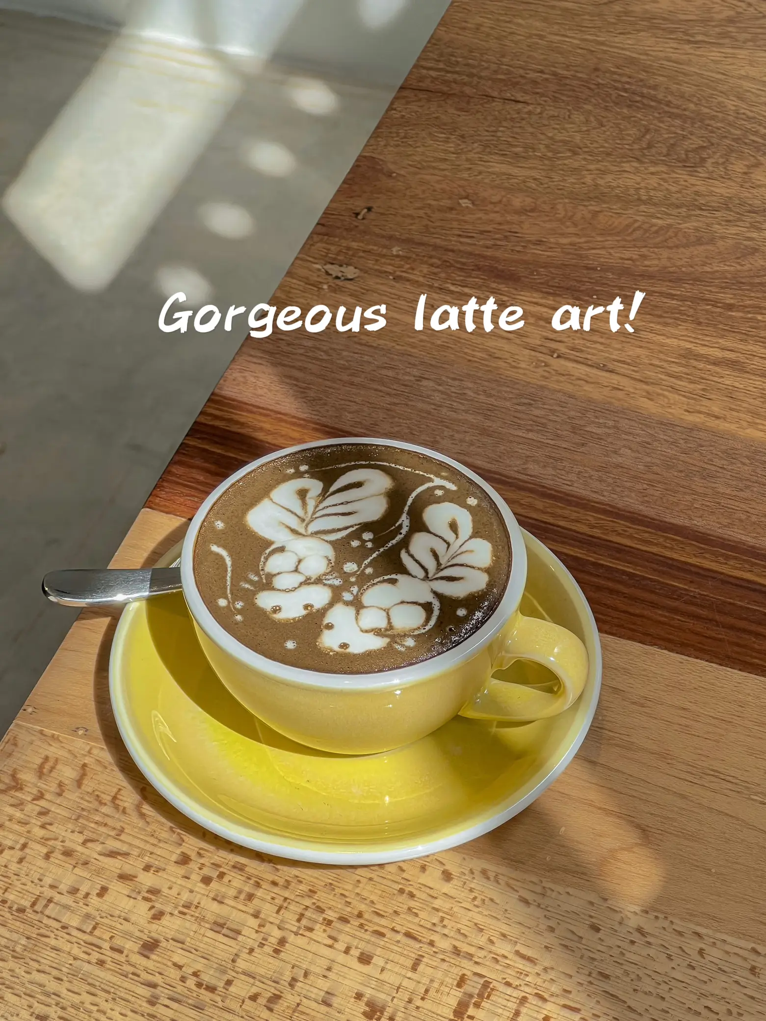 LATTE ART PEN: your ally to amaze with a cappuccino. Discover the