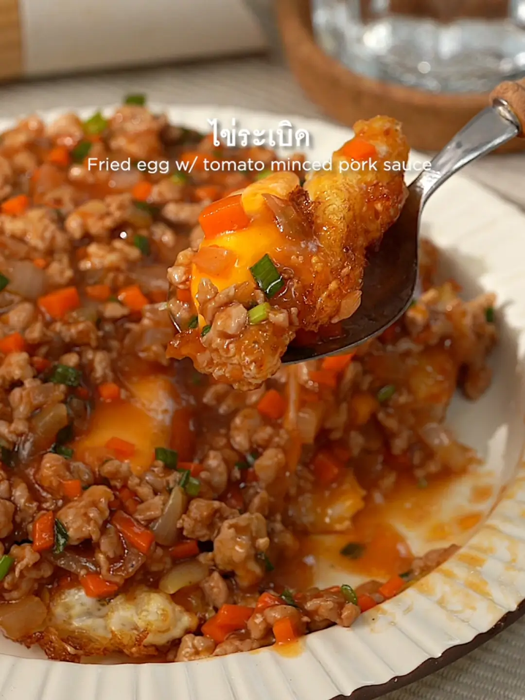 卵爆発。🍳🧅🥕メニューはシンプルですが美味しいです。 | กินข้าวกันの投稿動画 | Lemon8
