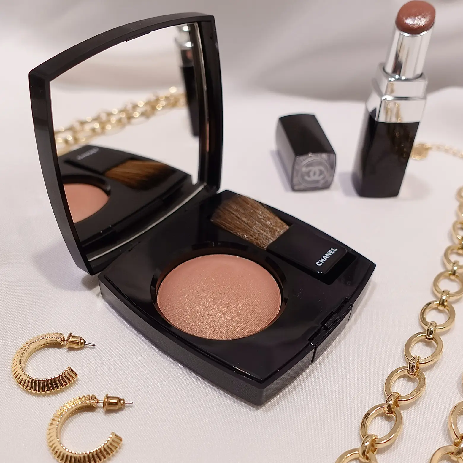 Chanel Blush 80 Jersey Glowing Cheek Bunch Very Beautiful 🥰, Gallery  posted by NattapornJade