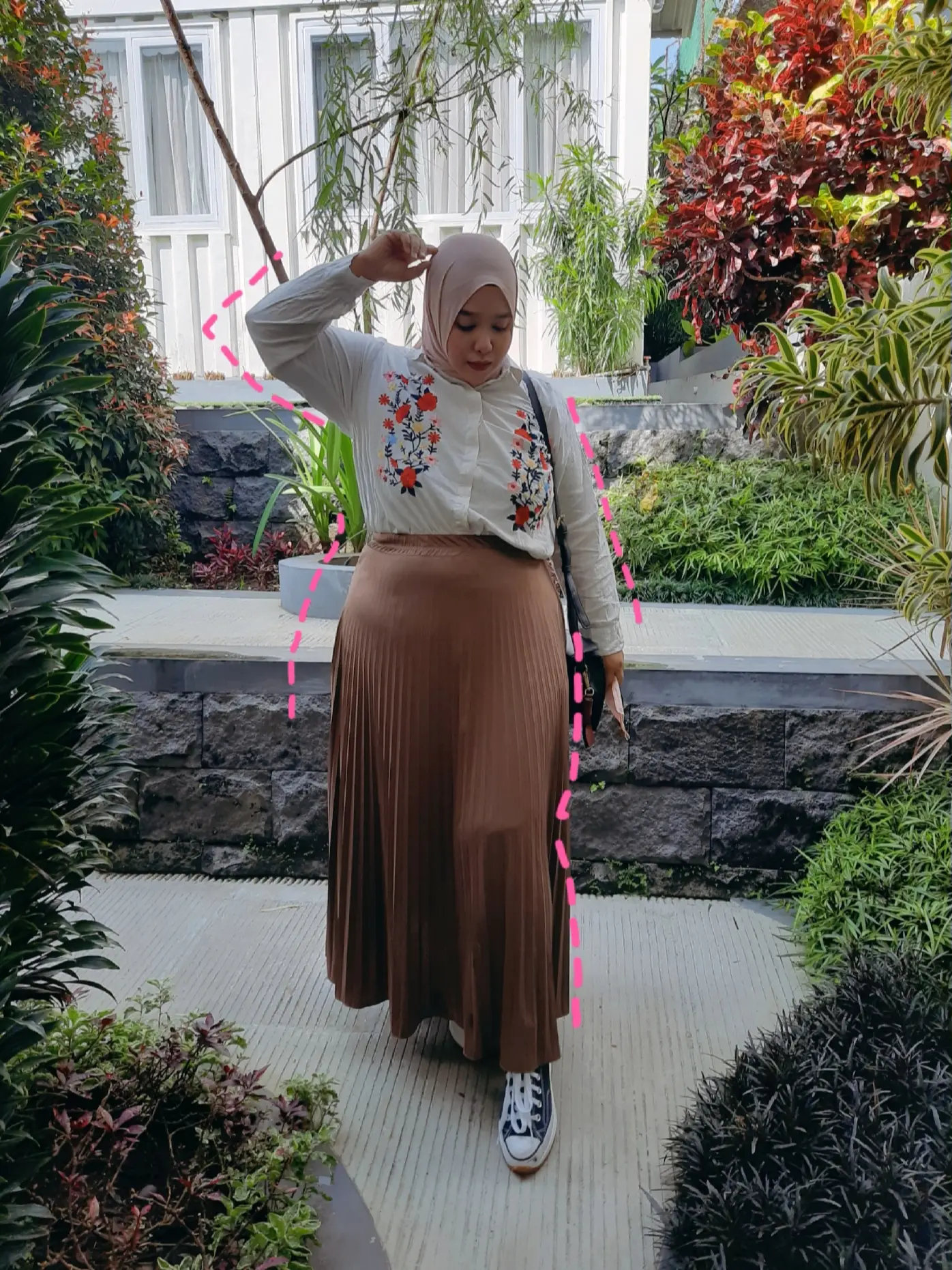 Streetwear for curvy girl who have inverted🔻, Galeri diposting oleh devi  bby 🥀