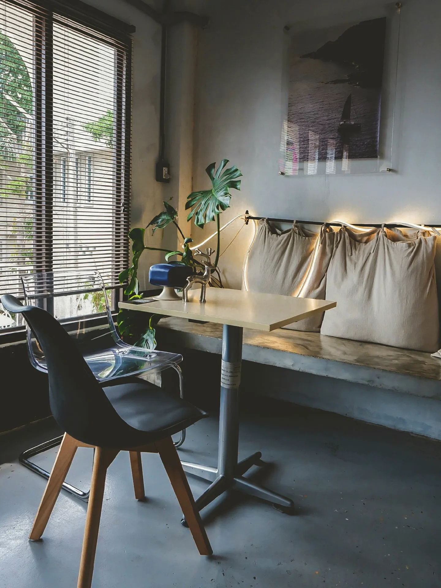 ビンテージ ハイバックチェア リラックス チェア 剥離no2シャネル