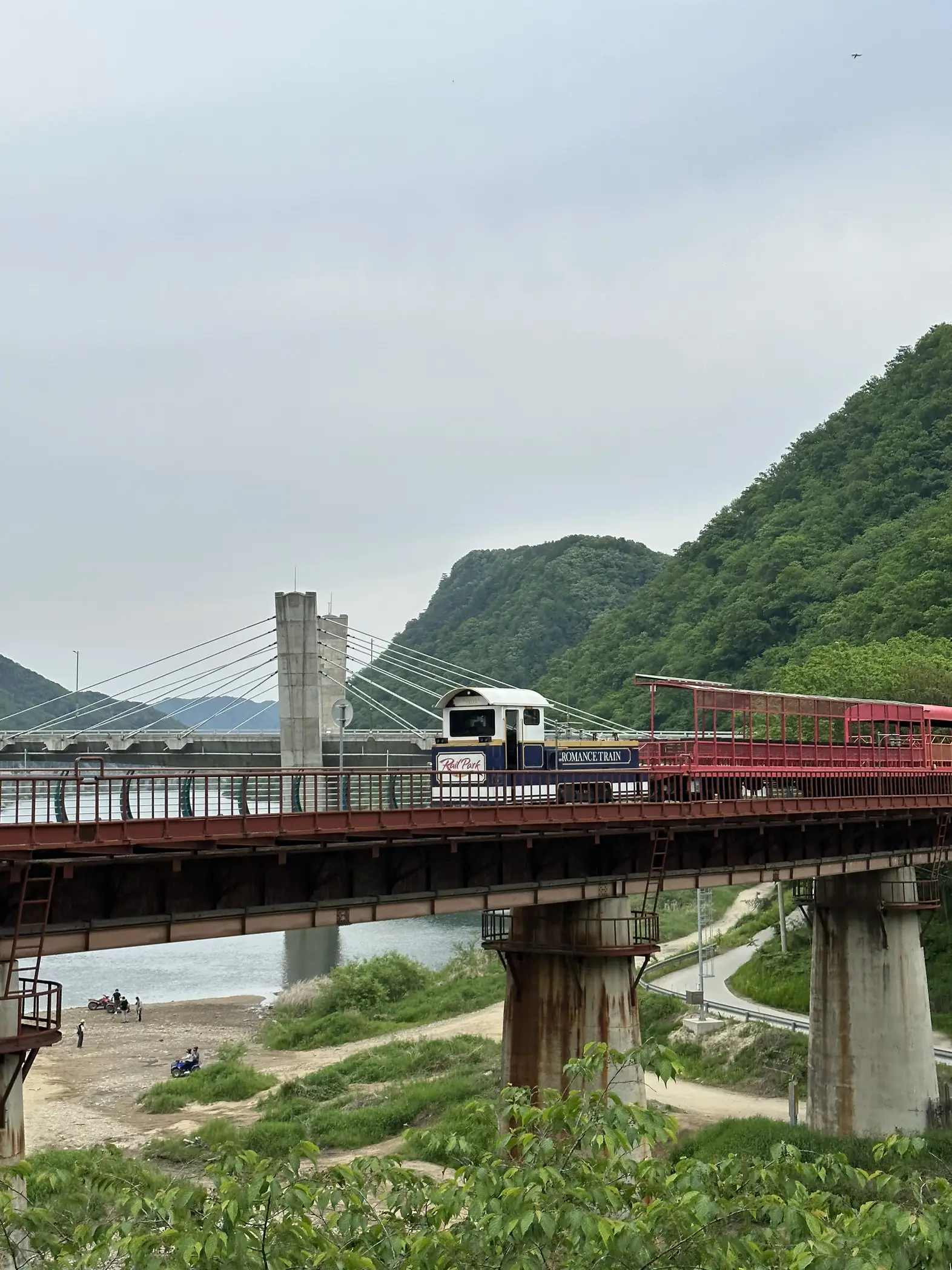 experience STUDIO GHIBLI level sights in KOREA🛤️💓, Gallery posted by  𝖒𝖎𝖈𝖍, 淑恩˙ᵕ˙