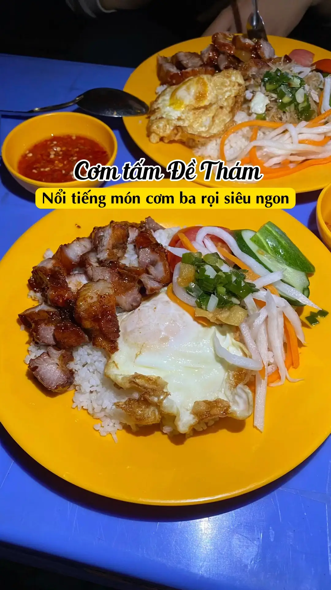 CƠM TẤM ĐỀ THÁM NỔI TIẾNG MÓN CƠM BA RỌI SIÊU NGON | Video published by ...
