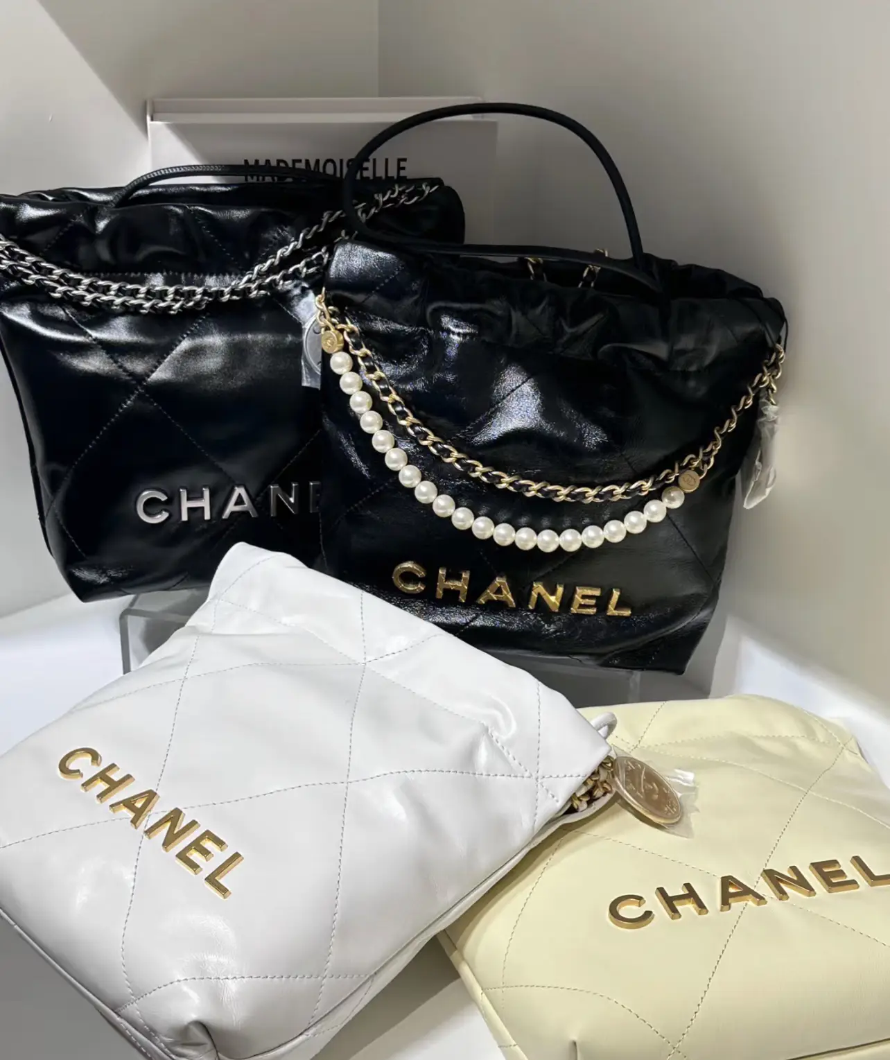 Chanel 22 mini ✨, Gallery posted by Pham My Linh