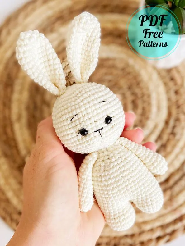 Lovely Plush Bunny Amigurumi Crochet PDF Pattern - Amigurumiday