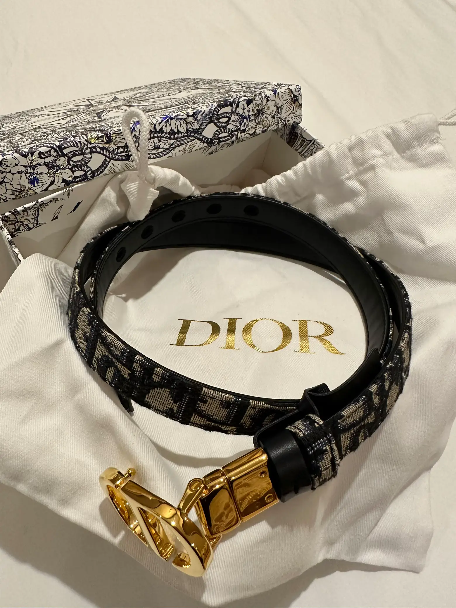 Dior reversible belt    ใส่ได้สองด้าน 2 in 1 คุ้มๆ | Gallery