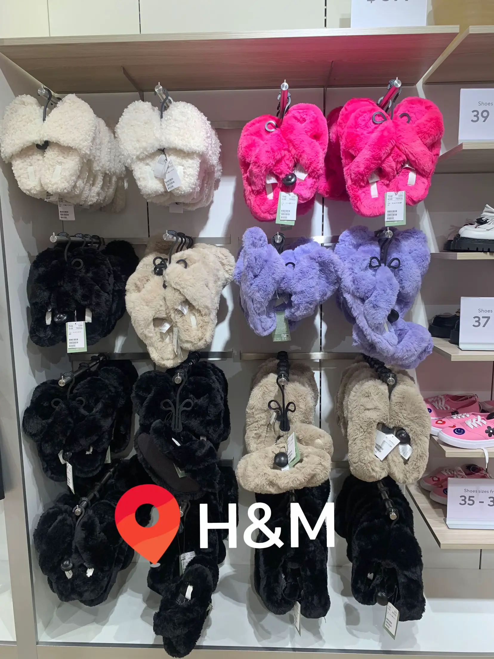 H and m on sale slippers