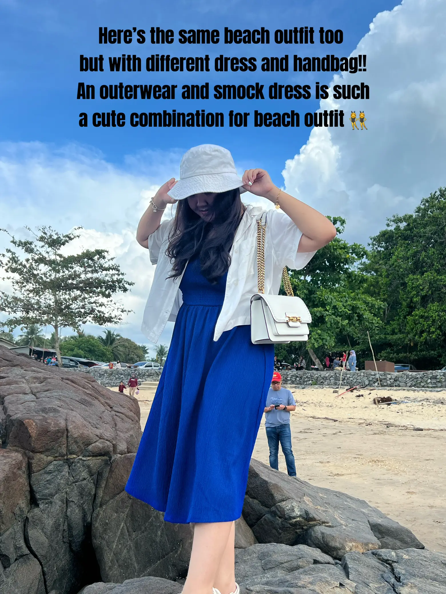 Simple store beach outfit