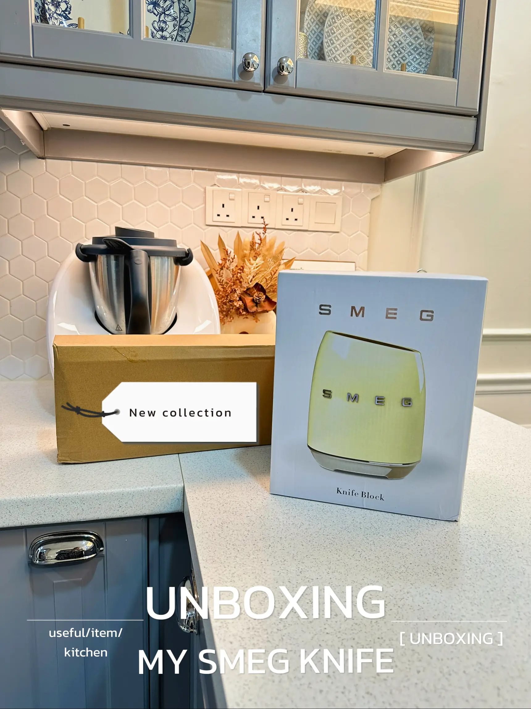Unboxing SMEG Knife Block, My New Collection, Video published by Azie 🍋