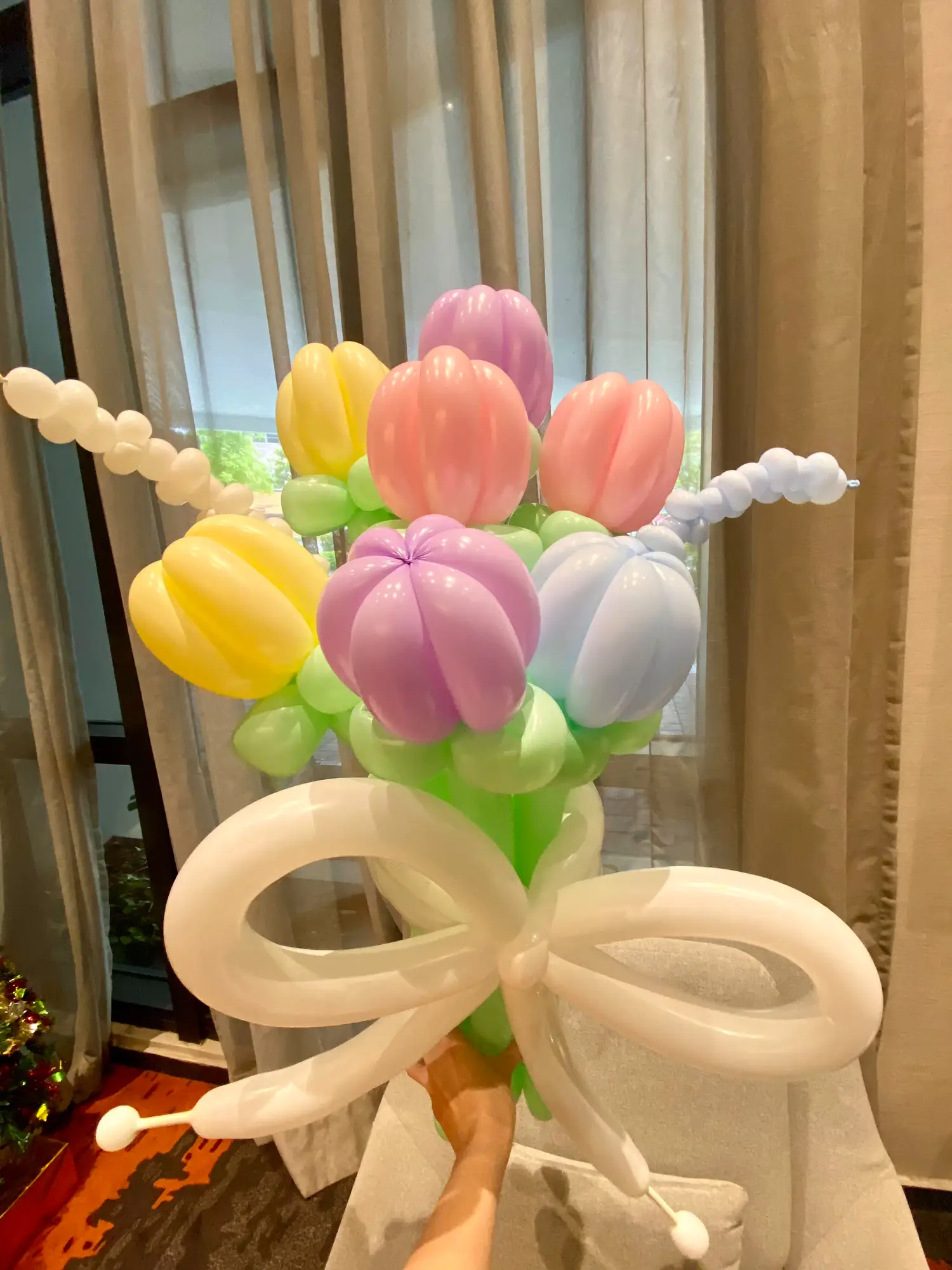 Big Flower Balloon Bouquet