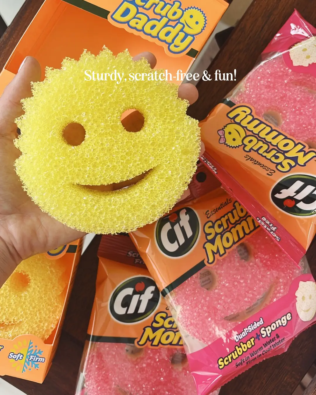 The difference between Scrub Daddy and Scrub Mommy 