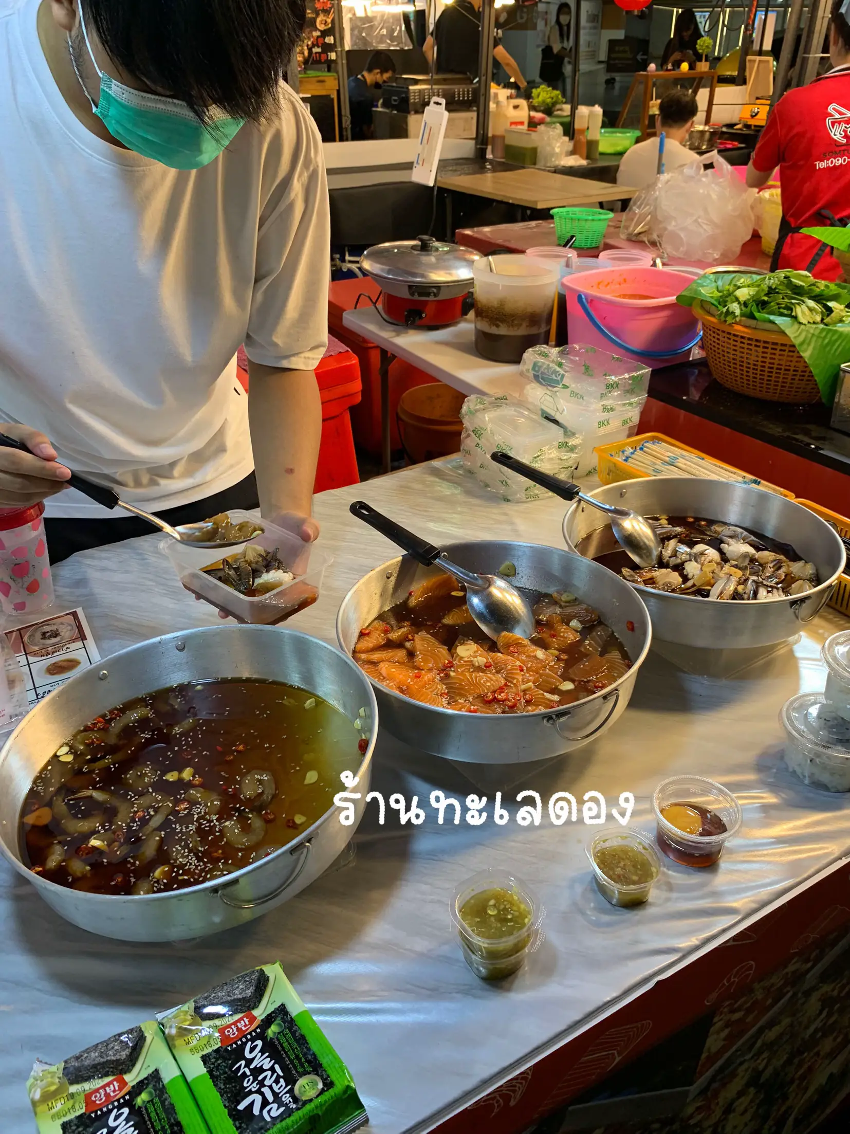 พาไปลุยลานเบียร์เมเจอร์ จะมีอะไรน่าซื้อน่ากินบ้างนะะะ? | แกลเลอรีที่ ...