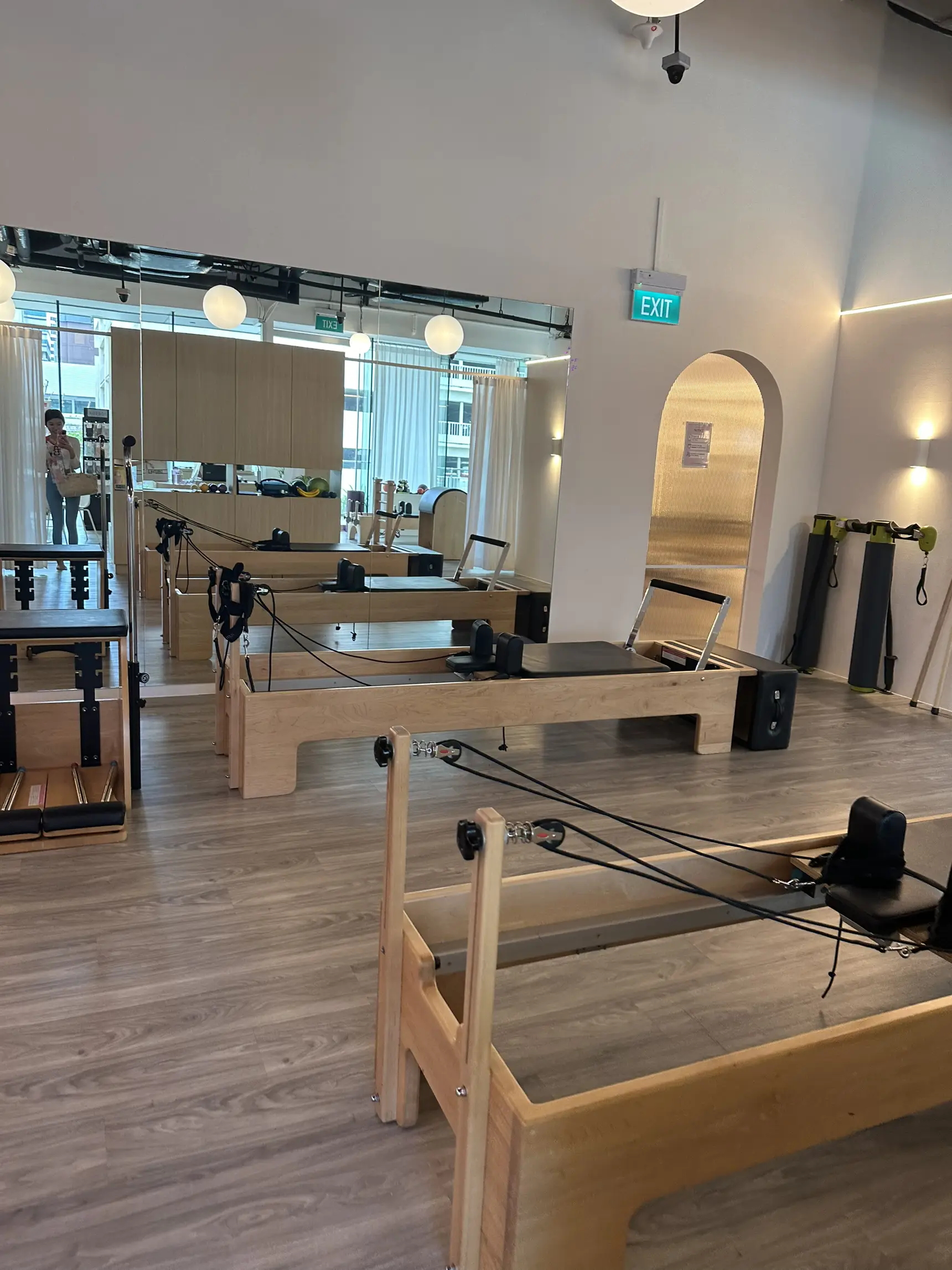 PROPERPILATES STUDIO