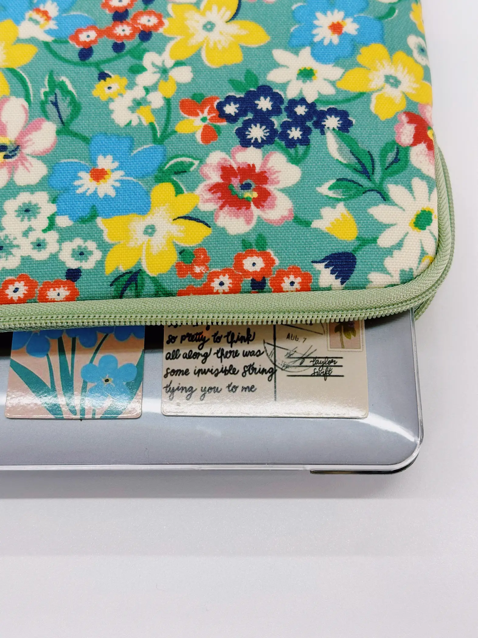 Cath kidston laptop case 15 inch hot sale