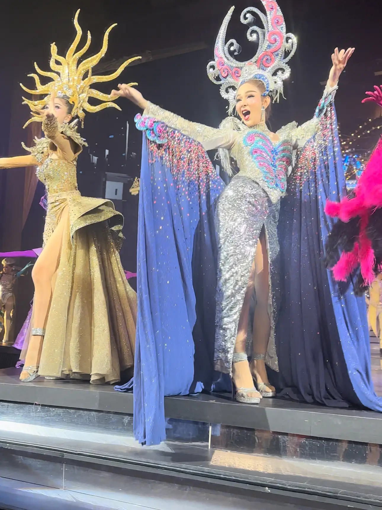beautiful-miss-tiffany-show-pattaya-gallery-posted-by-as-aummi