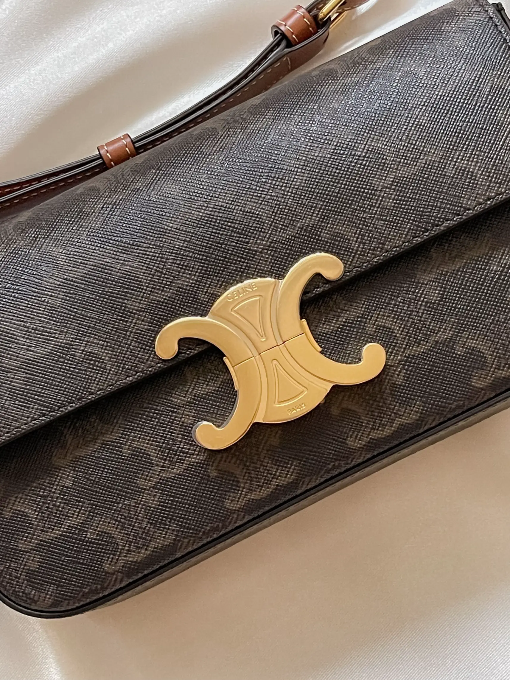 Celine Triomphe Shoulder Bag Honest Review — Andrea Valentina