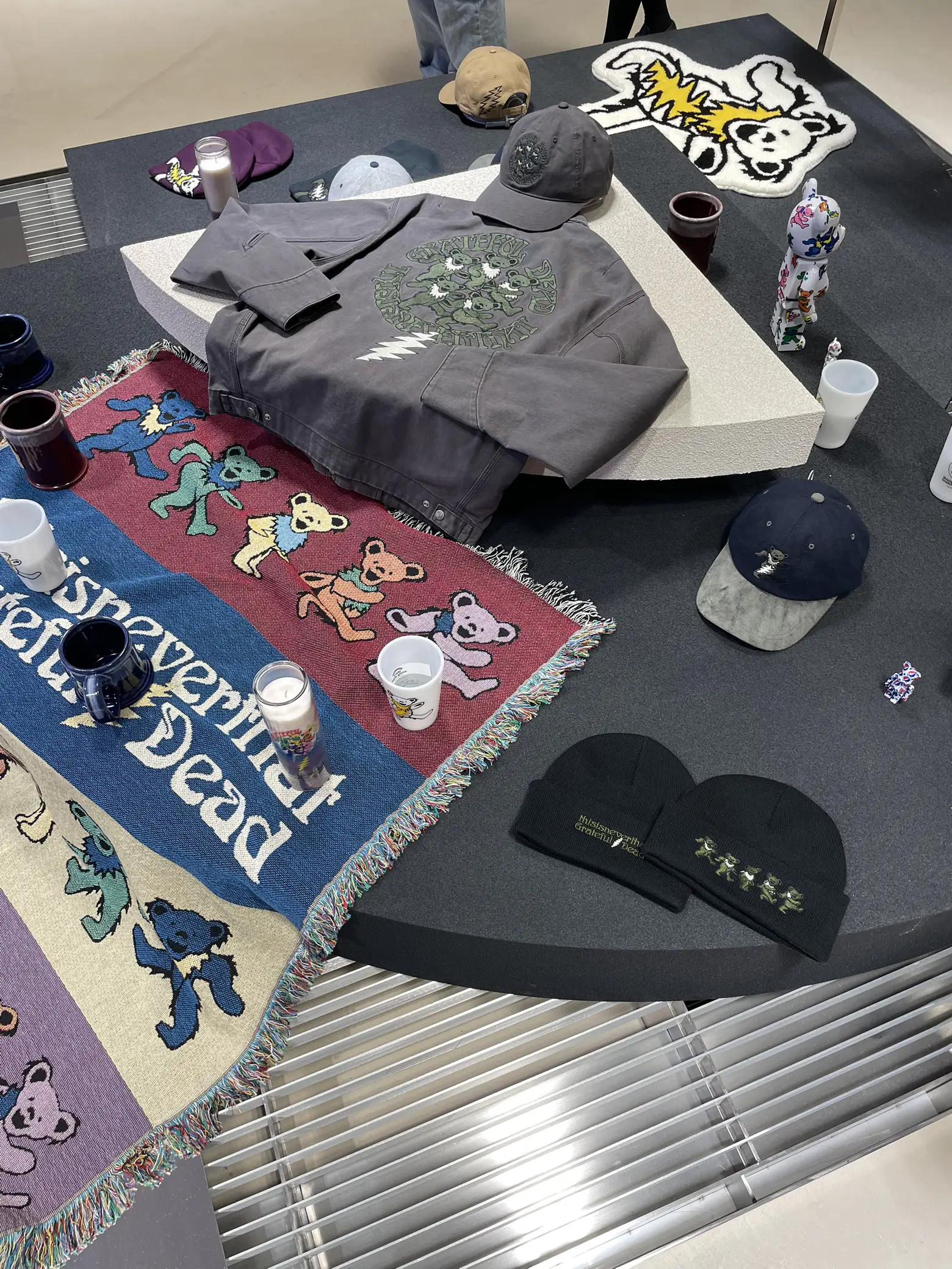 THIS IS NEVER THAT X GRATEFUL DEAD POP-UP | Gallery