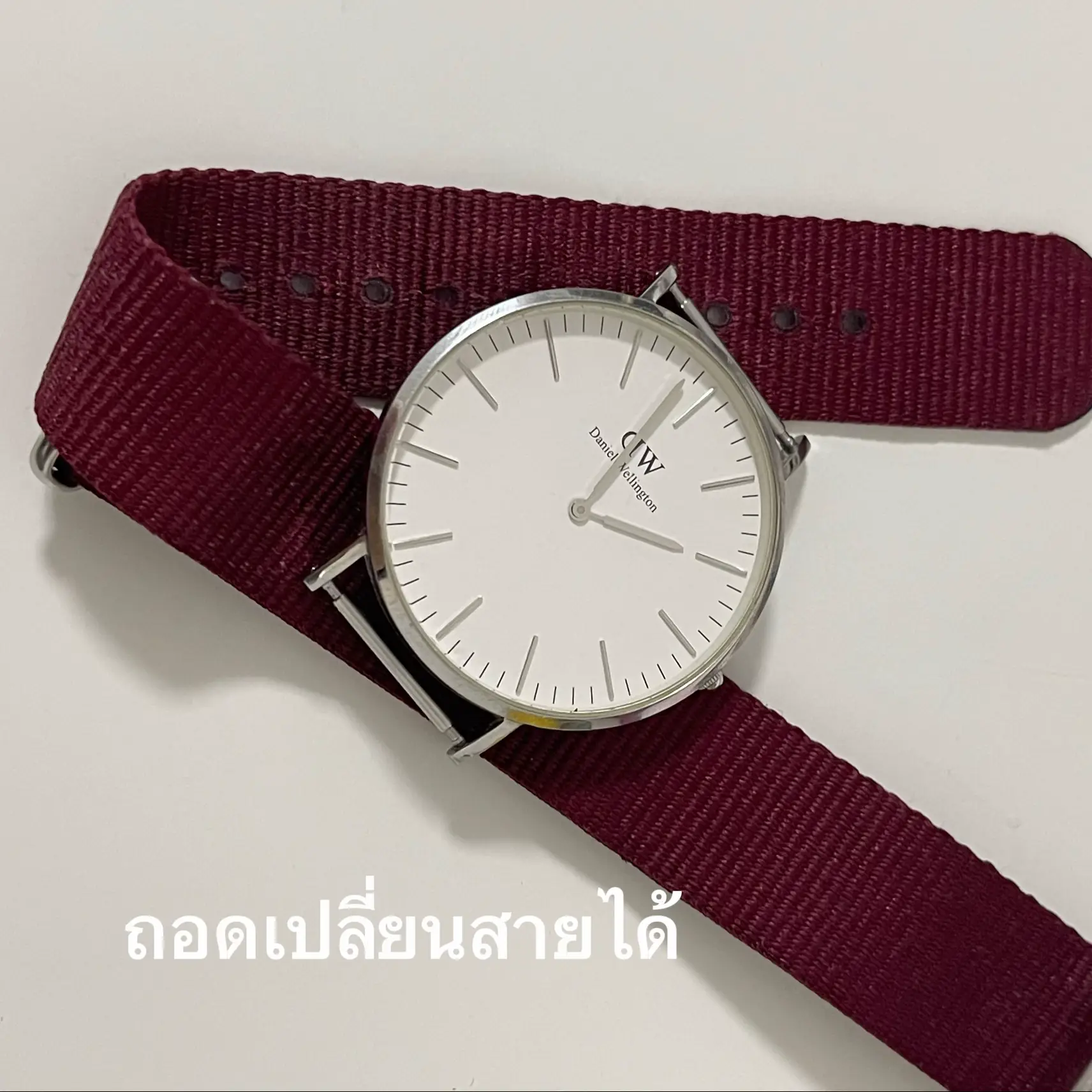 Shops daniel wellington iconsiam