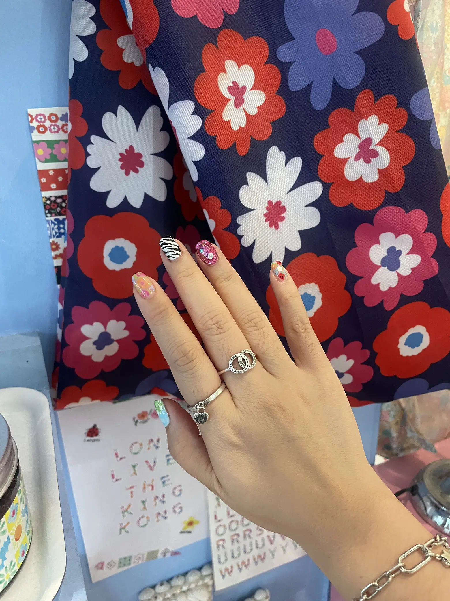 BEST nail salon I’ve ever visited in BKK แกลเลอรีที่โพสต์โดย Sarah