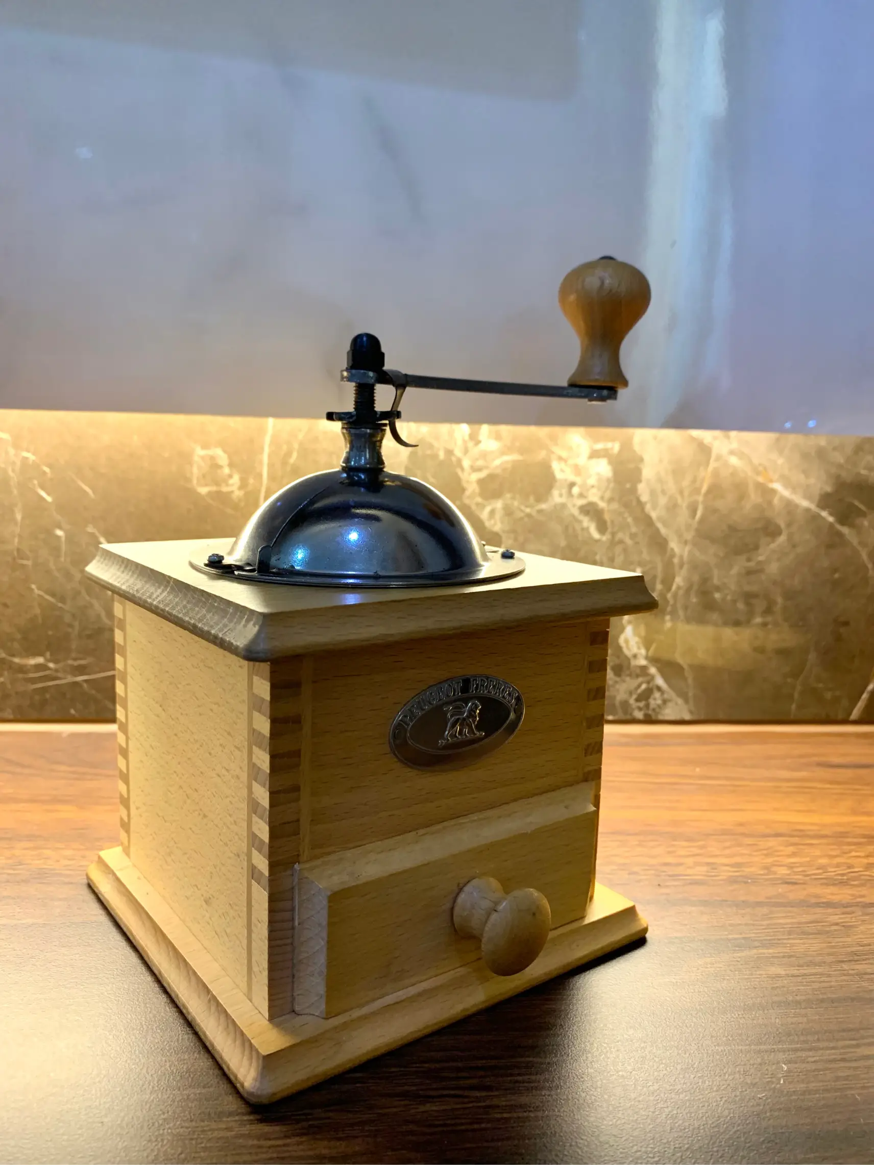 Coffee Grinder - Manual vs Electric, Gallery posted by ambiencecase