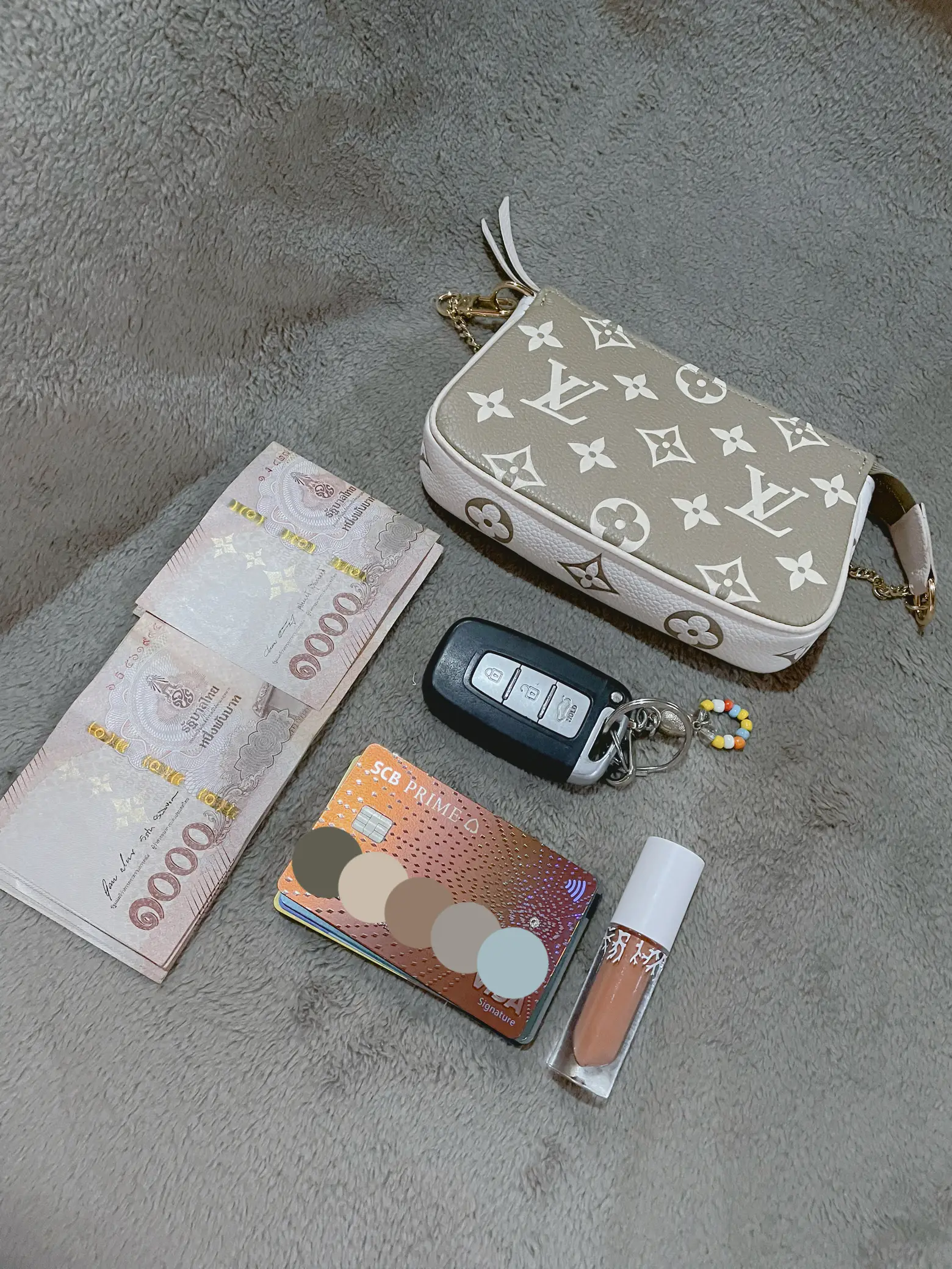 Chanel cosmetic case, mini O case & Mini Pochette comparison 