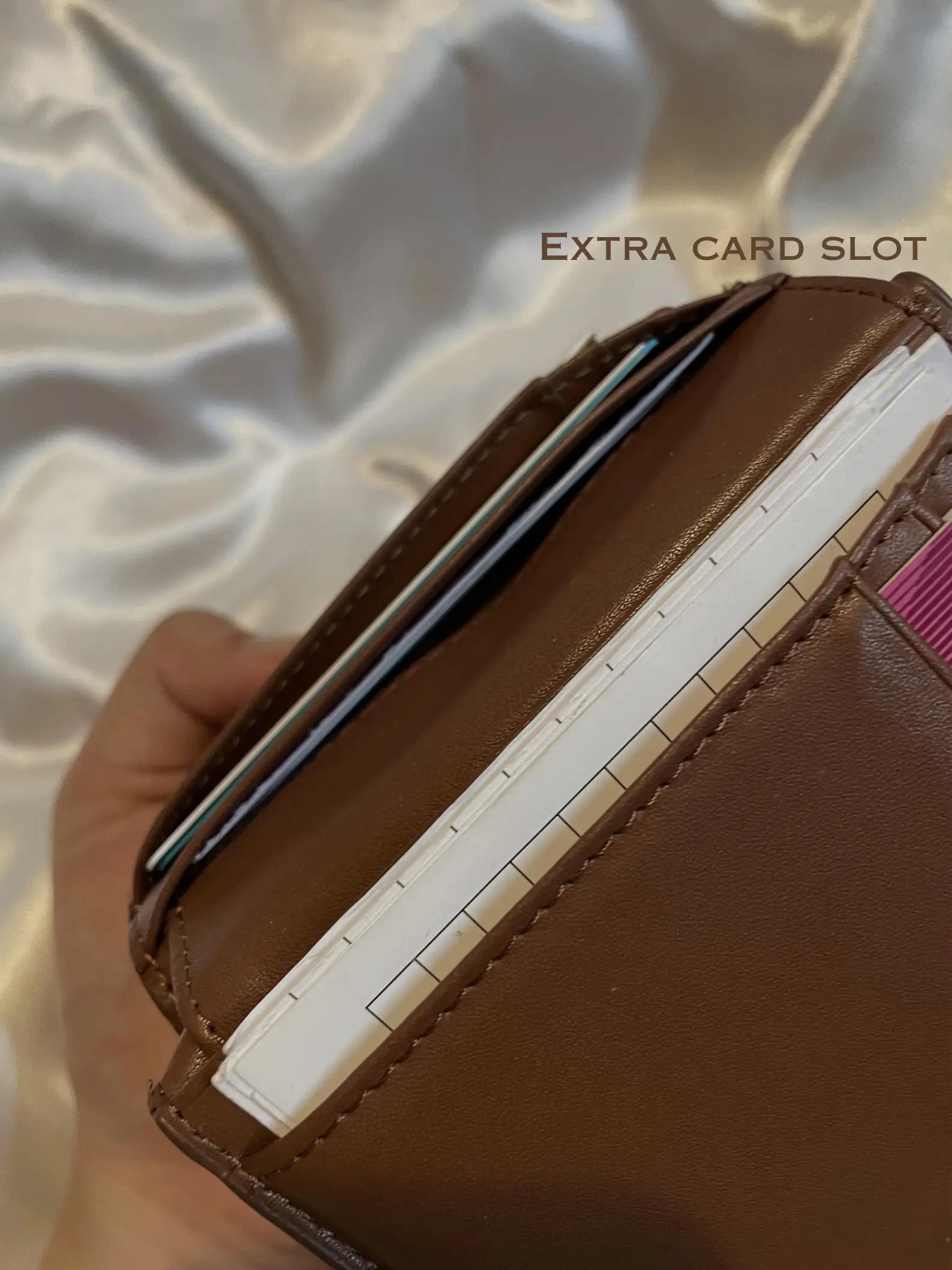 CLN - The Zahara Wallet will fit right into your pocket.