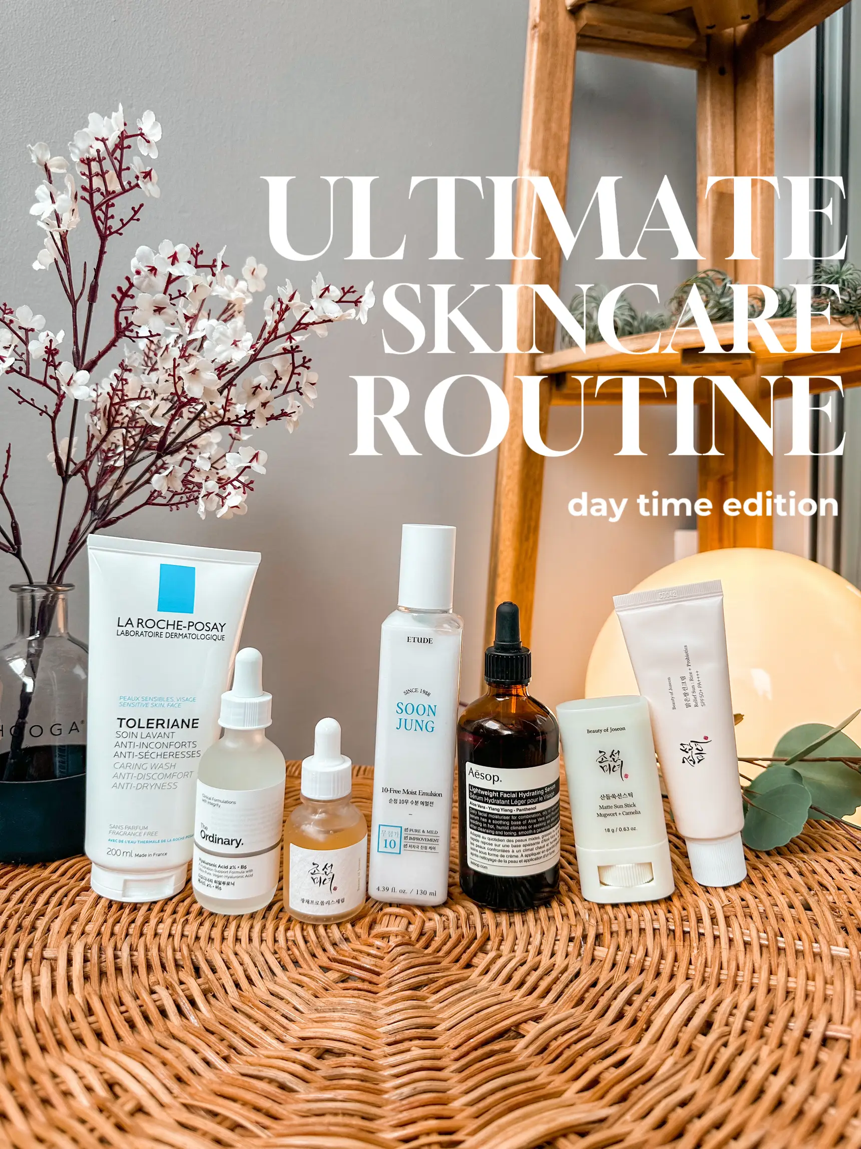 ULTIMATE DAY TIME skincare routine ☀️ (so easy!)'s images(0)
