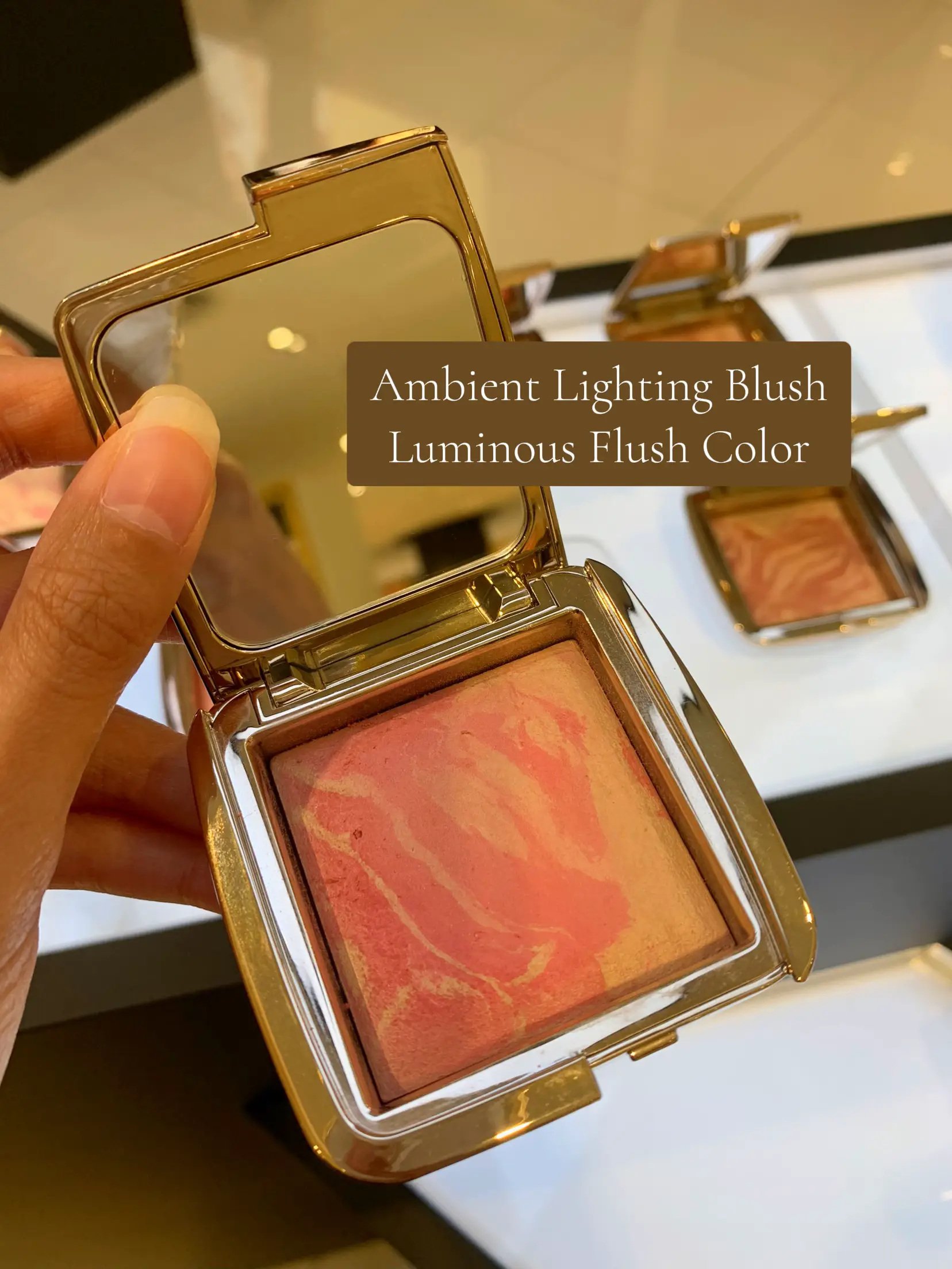 HOURGLASS Ambient Lighting Blush チーク 全７色 - メイクアップ