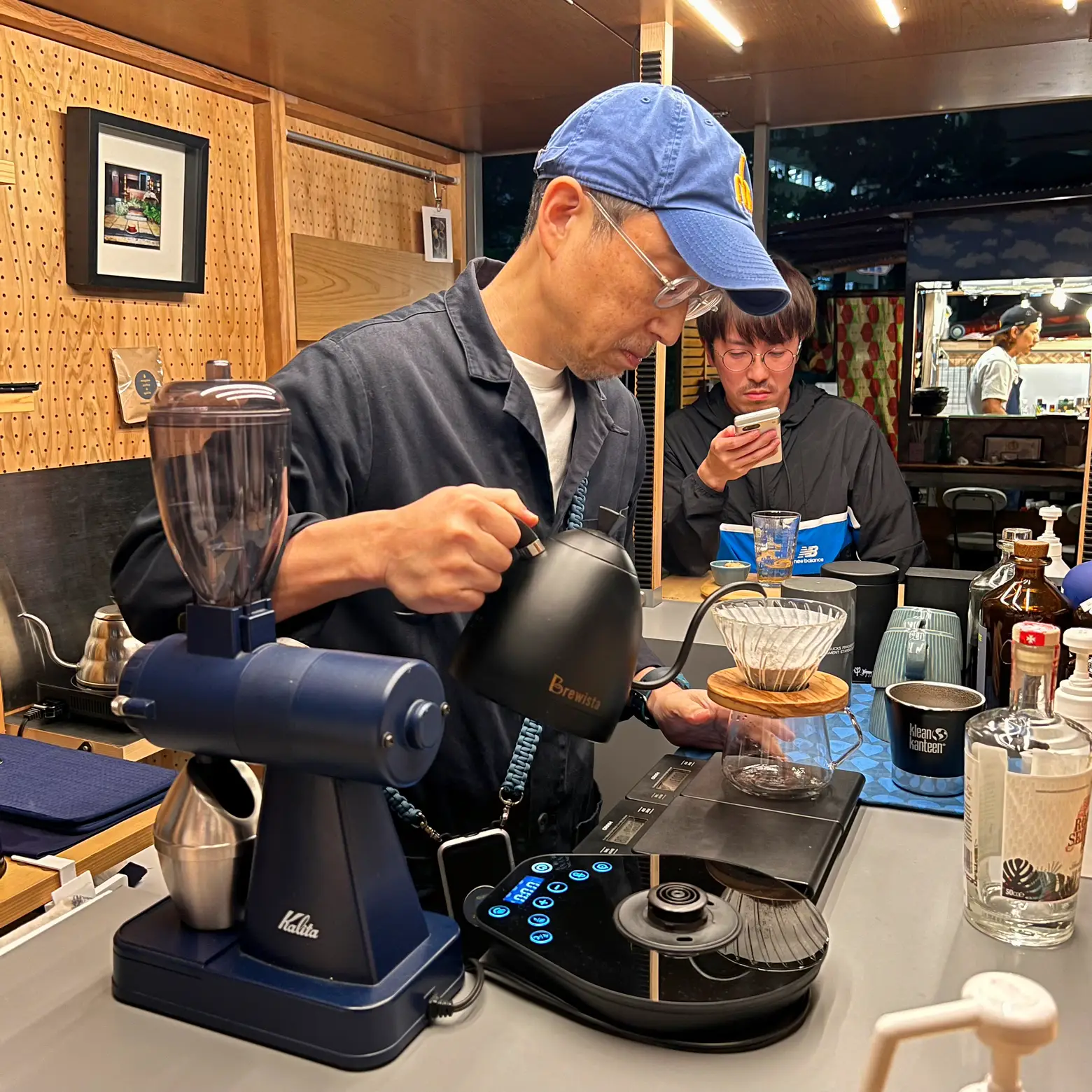 Mid night coffee in Fukuoka Yatai🎑 | Gallery posted by αζνιη | Lemon8