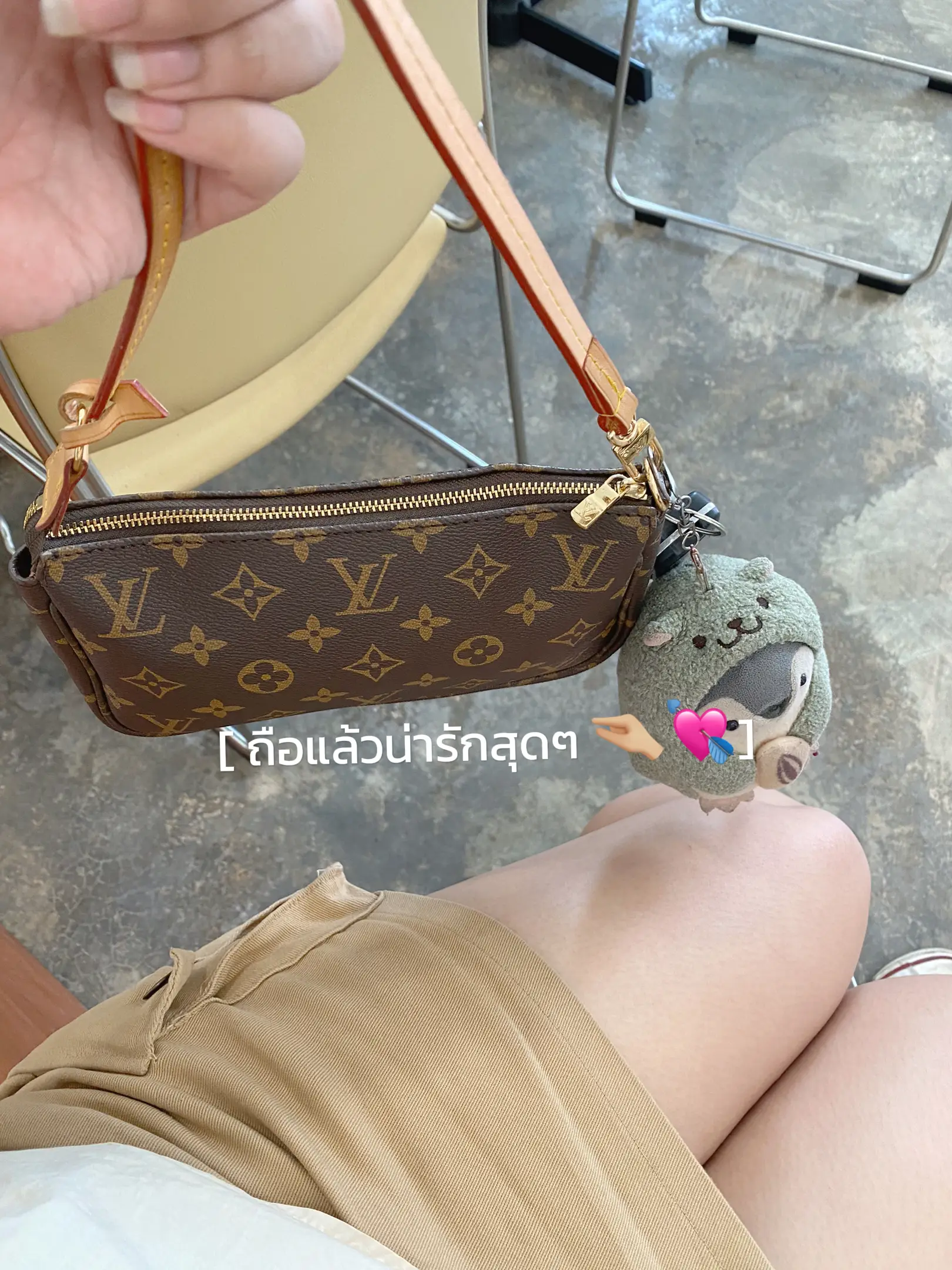 LOUIS VUITTON CLUNNY MINI UNBOXING  FIRST IMPRESSION & WHAT FITS 