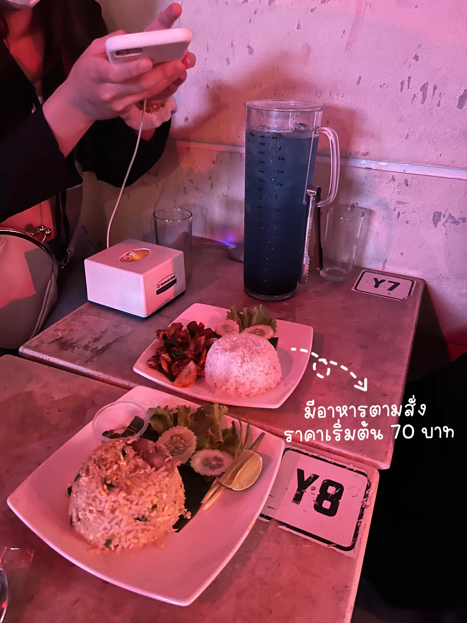 The Most Difficult Shop To Book Tha Chang Cafe Chiang Mai Gallery the-most-difficult-shop-to-book-tha-chang-cafe-chiang-mai-gallery