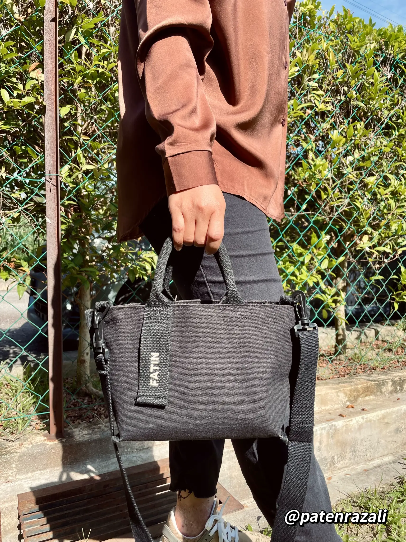 Black Nike Futura Luxe Crossbody Bag