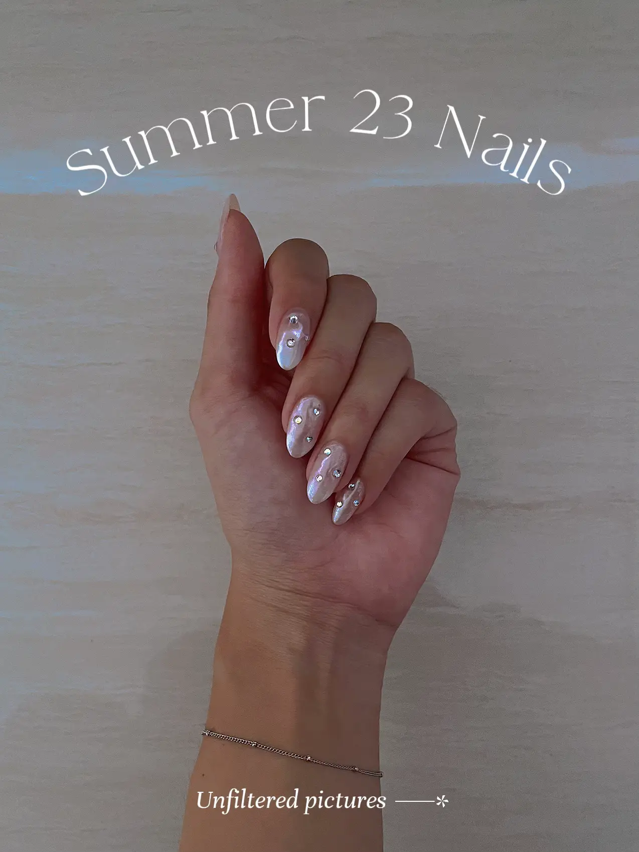 Tutorial: apply a chrome effect ⎮ TUTO NAIL ART 🖤 