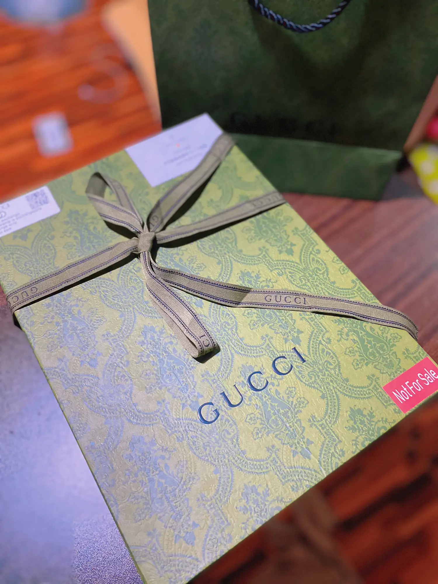 Gucci gift bag for on sale sale