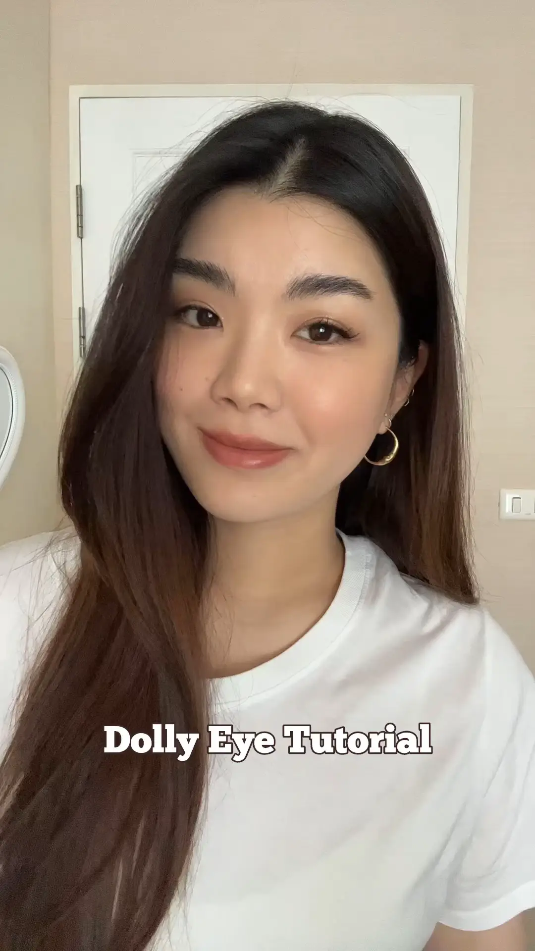 Dolly Eye Tutorial 😍 วิดีโอที่เผยแพร่โดย 3J SISTERS Lemon8