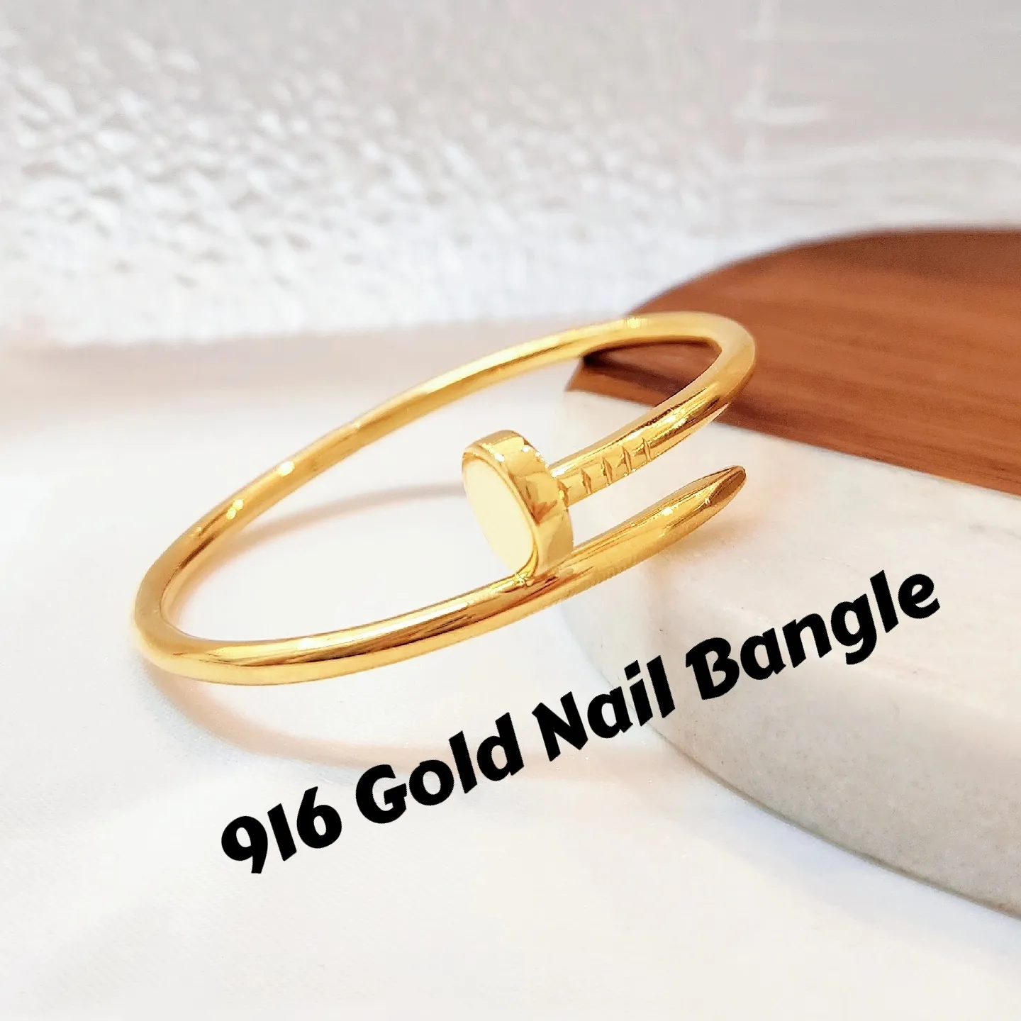 Bangle on sale cartier 916