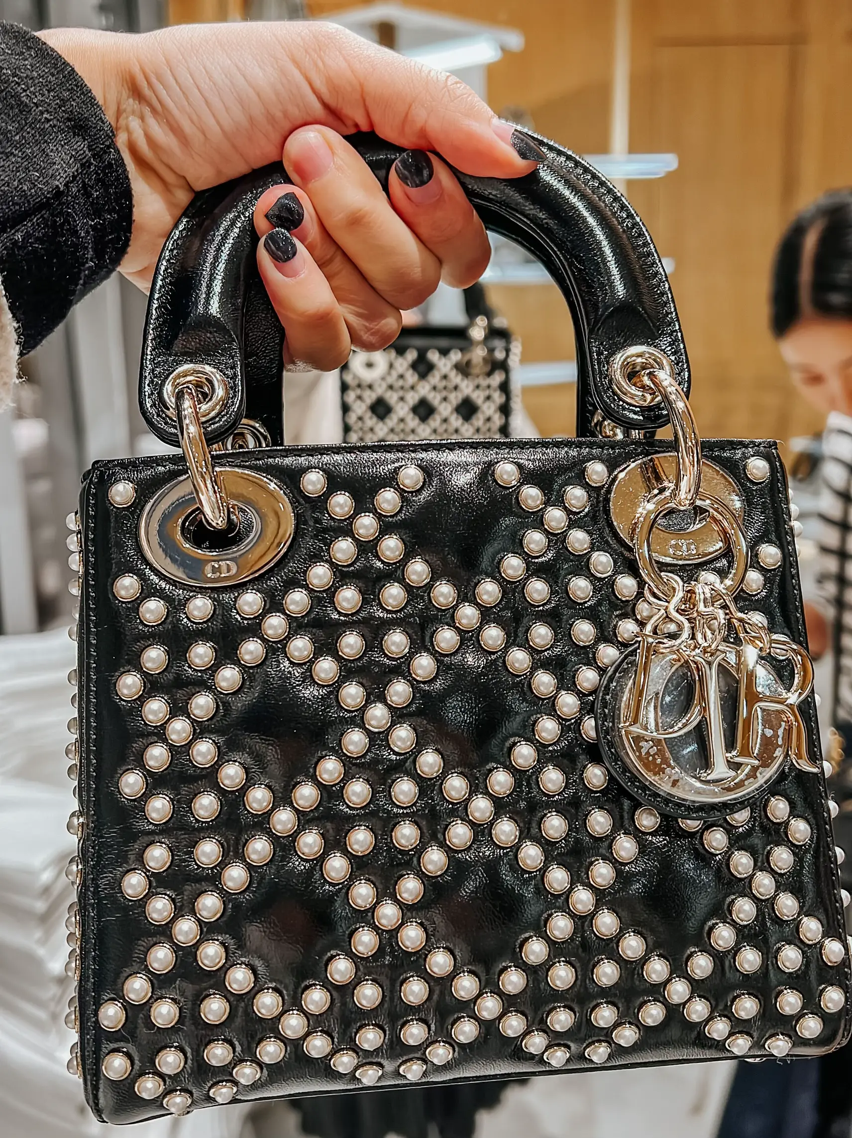 Rare Dior Bags (with Pearls) Found In Korea 🇰🇷 