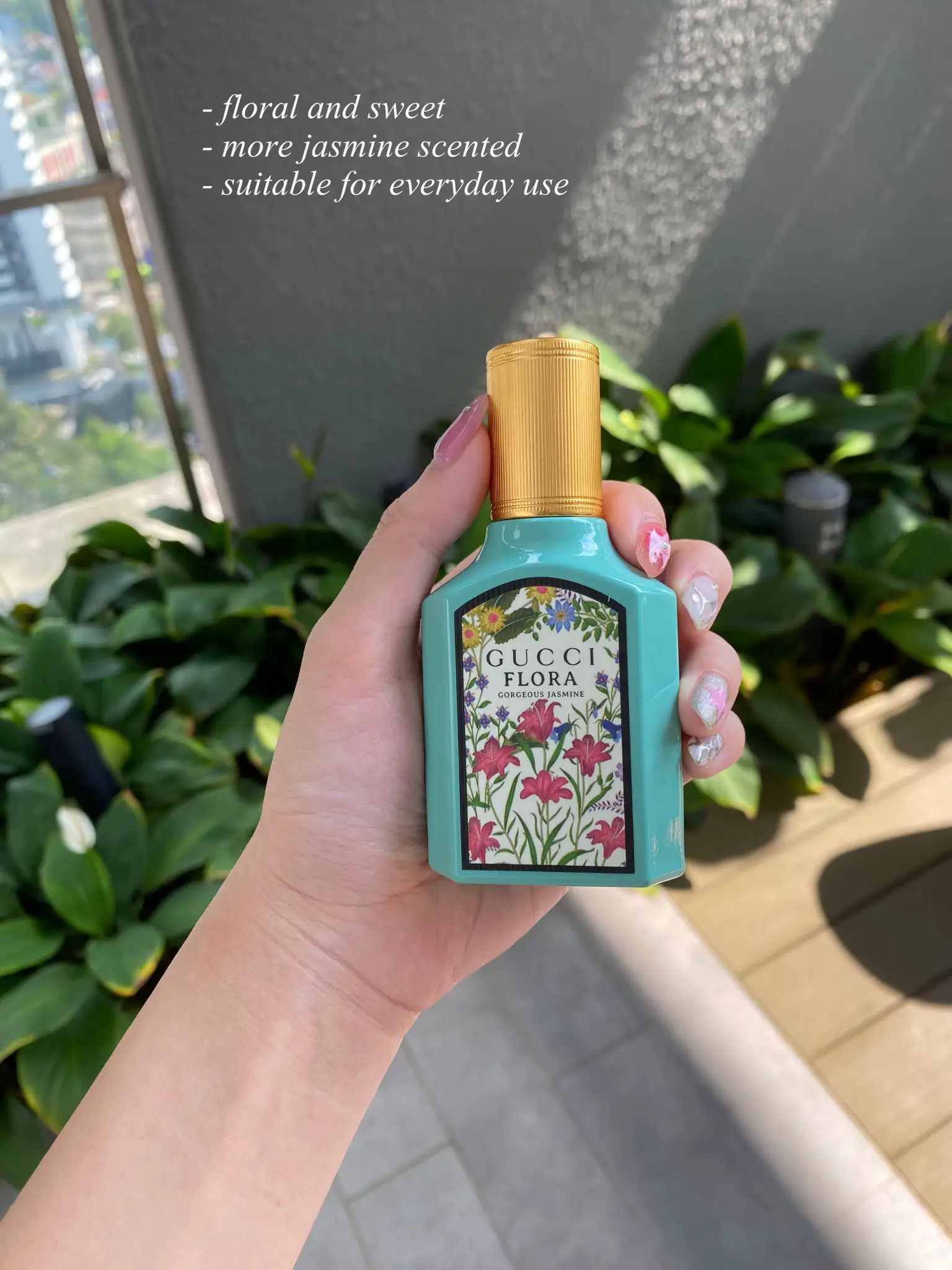 Light jasmine perfume hot sale