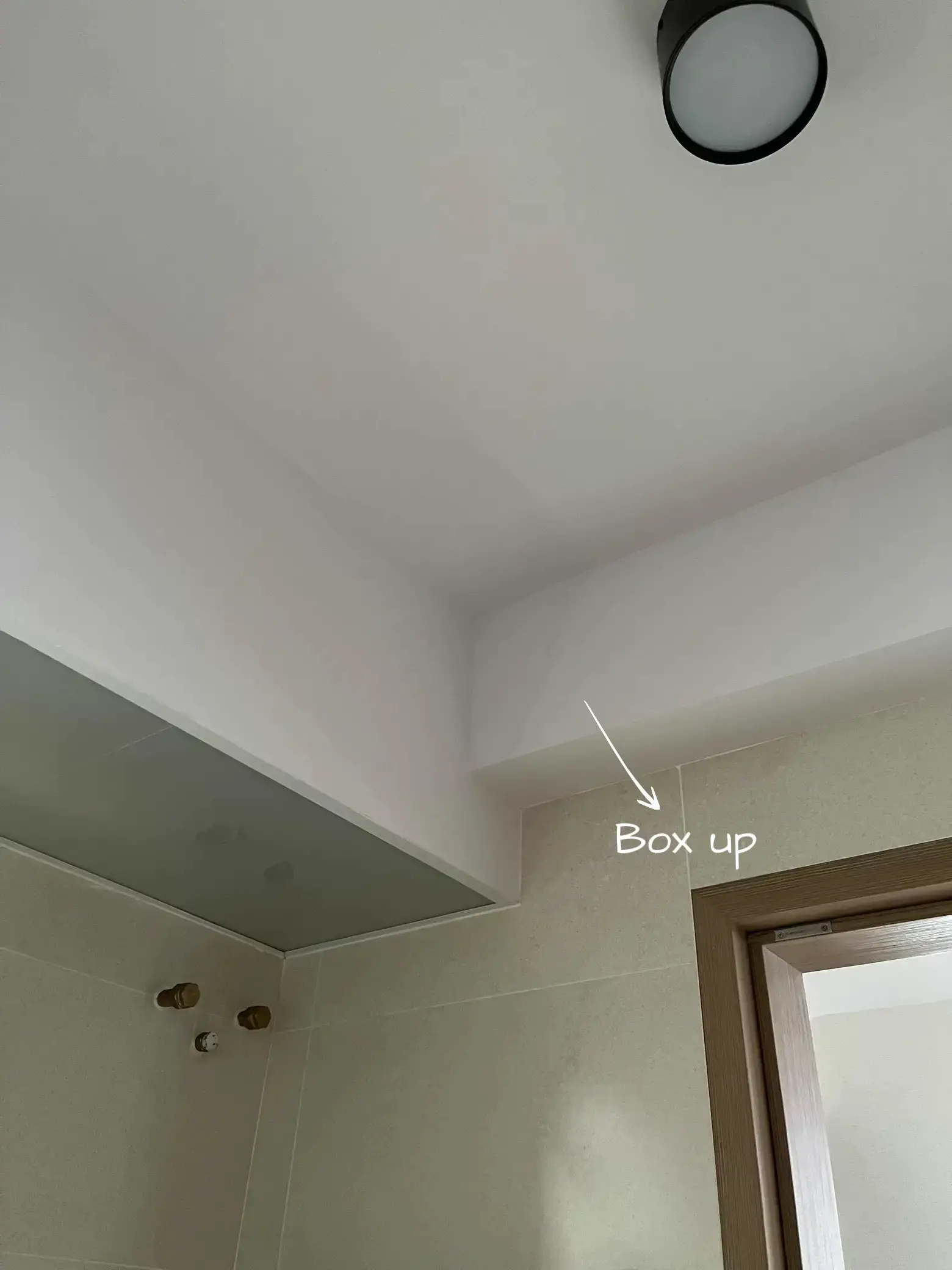 Should you box up aircon trunkings? Gallery posted by thejomuhome