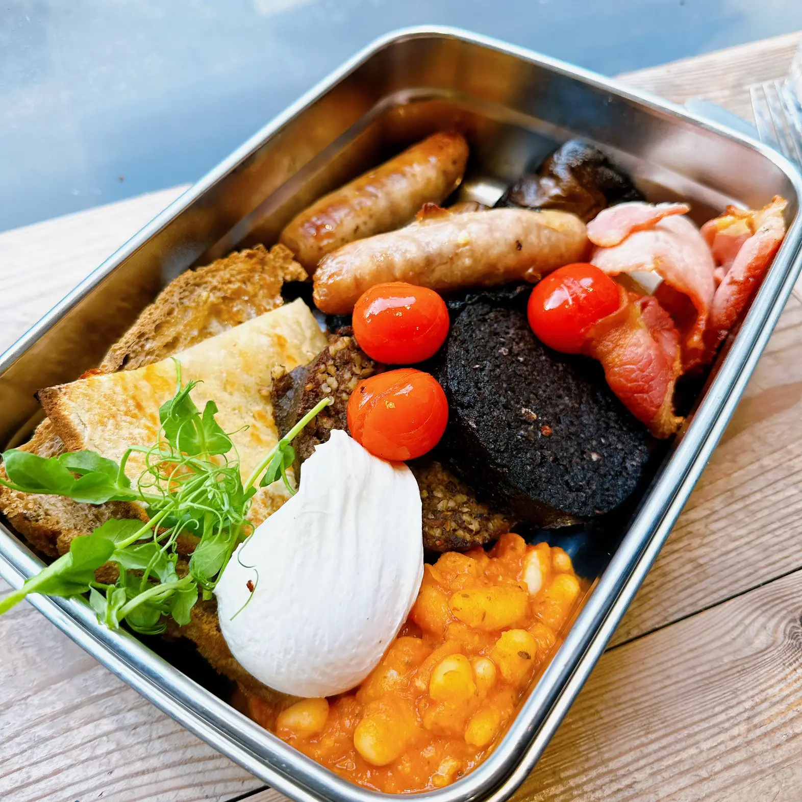 ร้าน Brunch เจ้าดังที่อร่อยมาก 𝐓𝐡𝐞 𝐄𝐝𝐢𝐧𝐛𝐮𝐫𝐠𝐡 𝐋𝐚𝐫𝐝𝐞𝐫 แกลเลอรีที่โพสต์