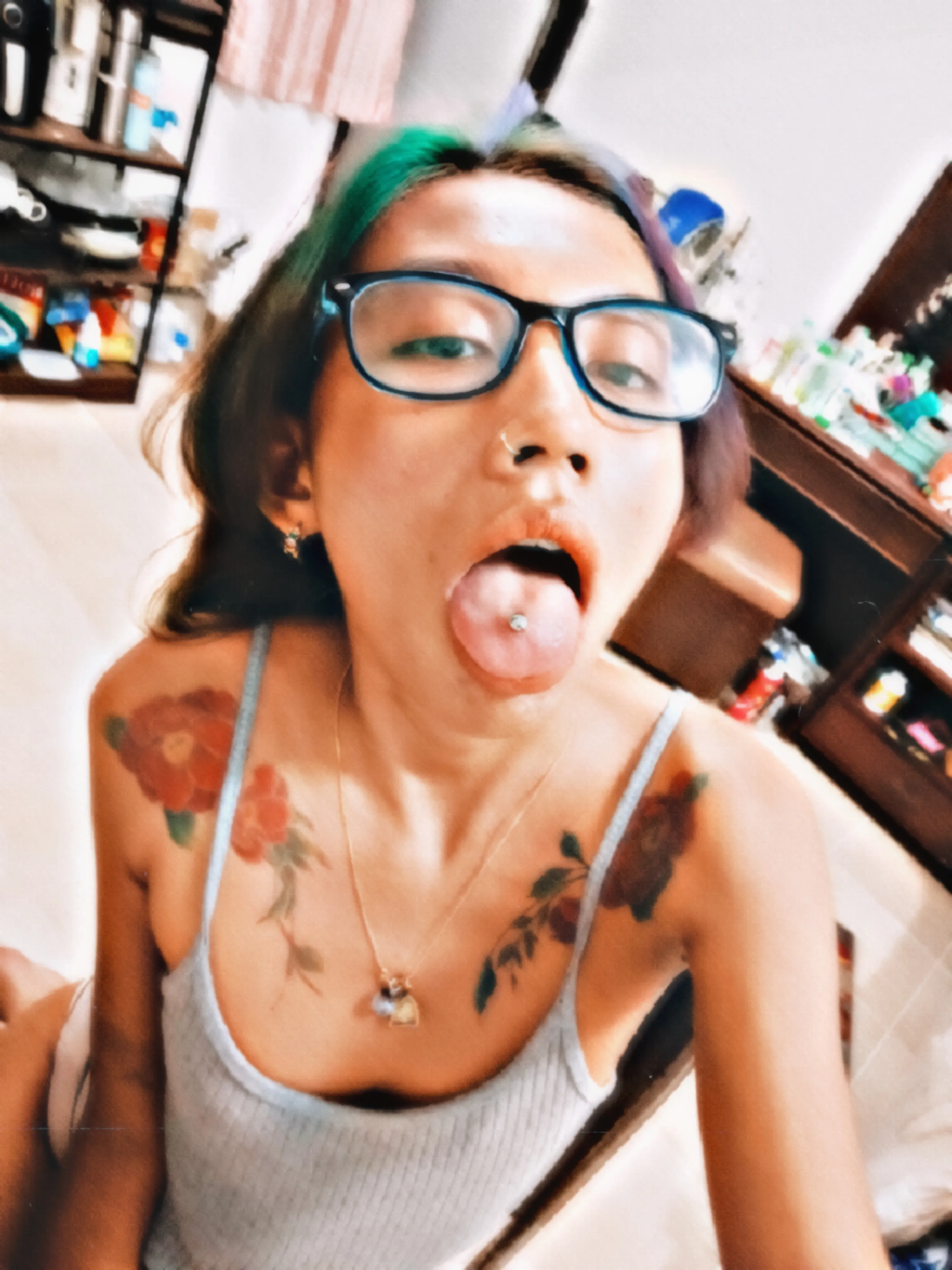 Sexy, hardcore tongue piercing (tongue piercing review) | Gallery posted by  Jun Pookcharoen | Lemon8