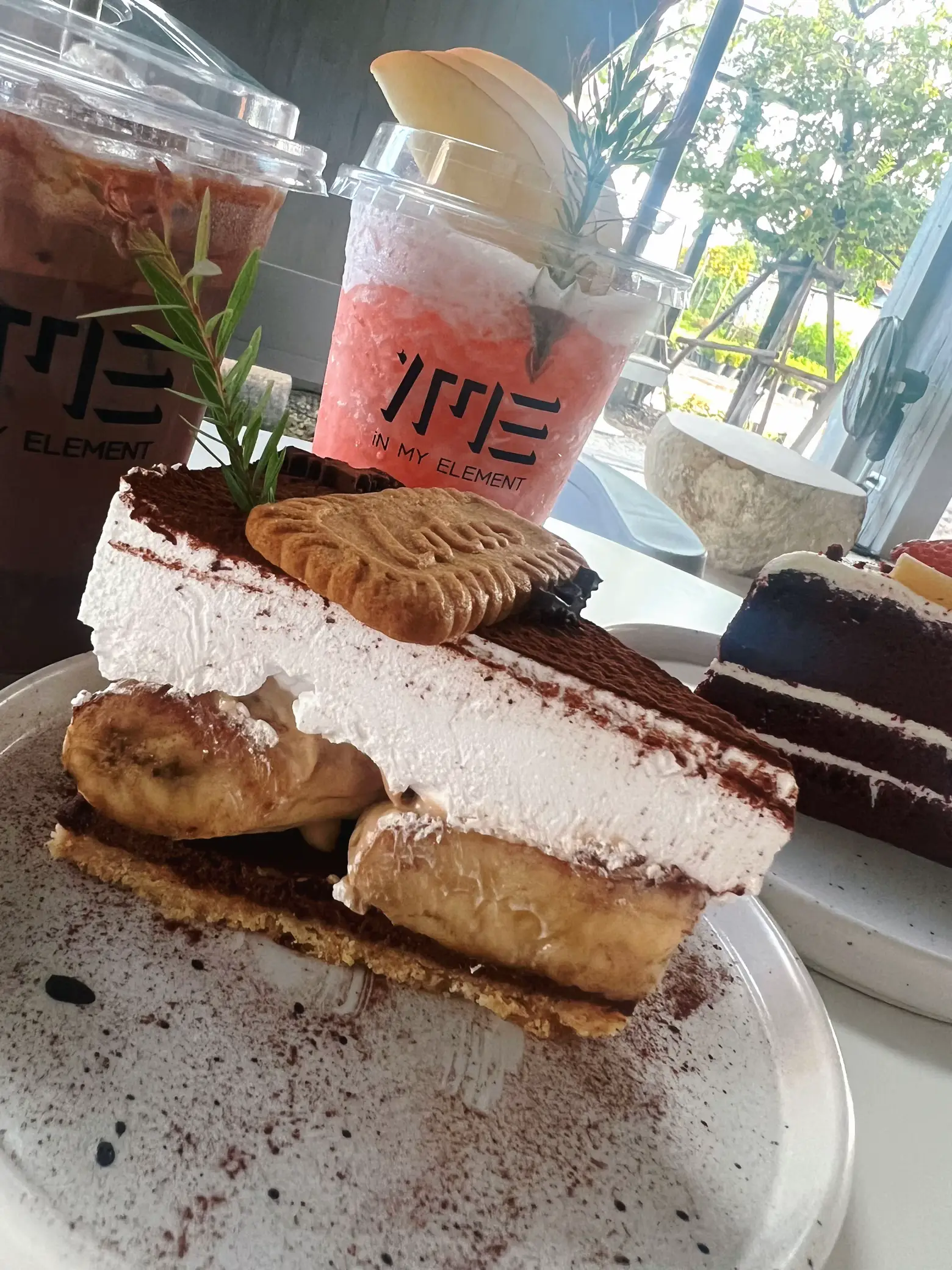 In My Element Cafe 🔘 | Gallery posted by Yuyupitiya ෆ | Lemon8