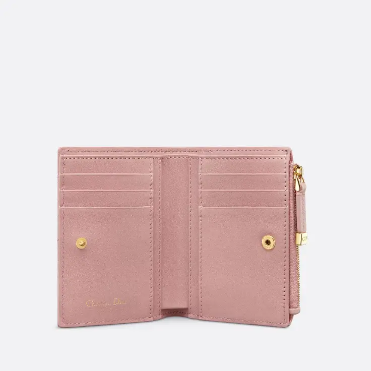 DIOR CARO DAHLIA WALLET 👛 | Gallery posted by 𝒑𝒆𝒂𝒓𝒑𝒊𝒚𝒂