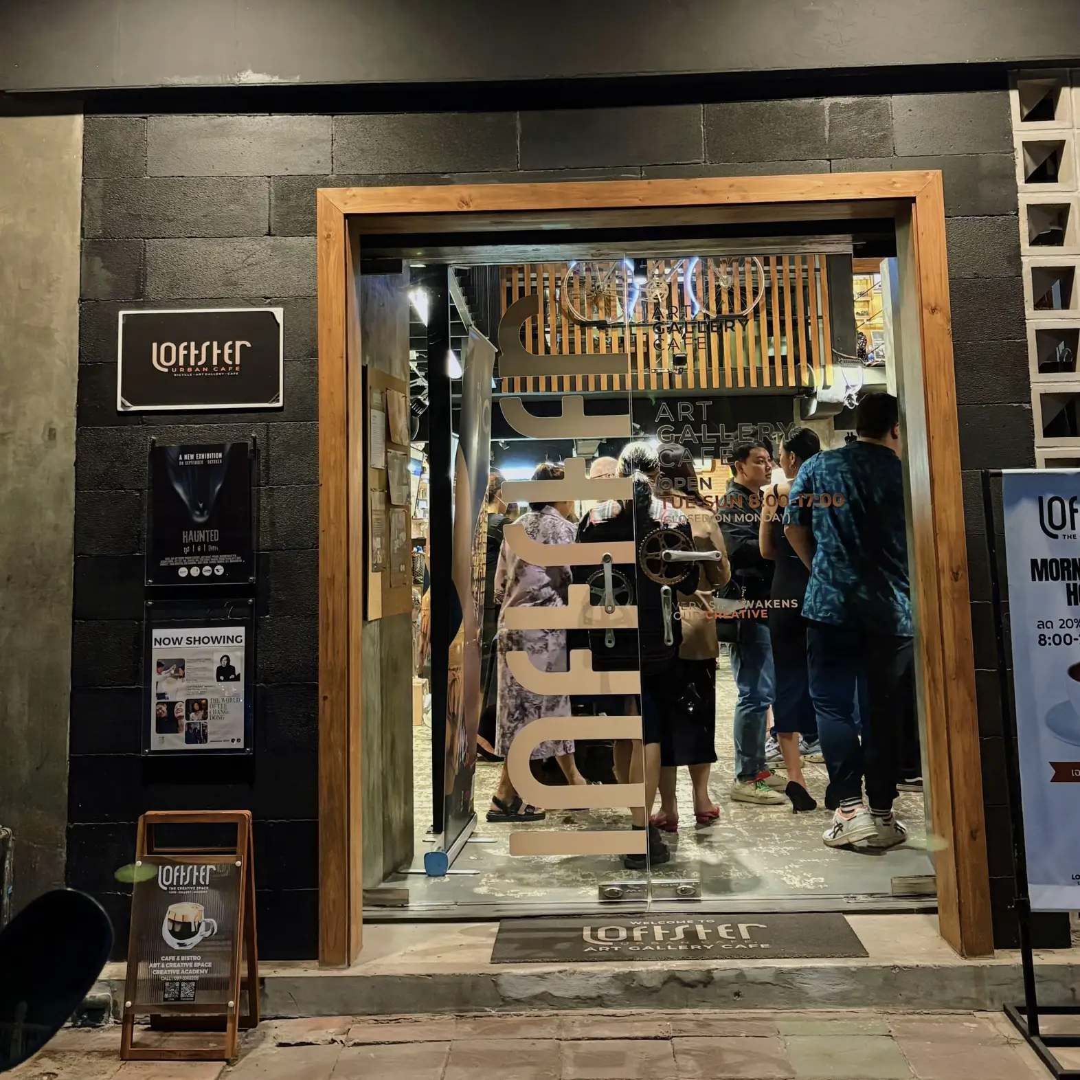 Wine Tasting เดือนตุลาคม | แกลเลอรีที่โพสต์โดย ไปทั่วกับนกยูง | Lemon8