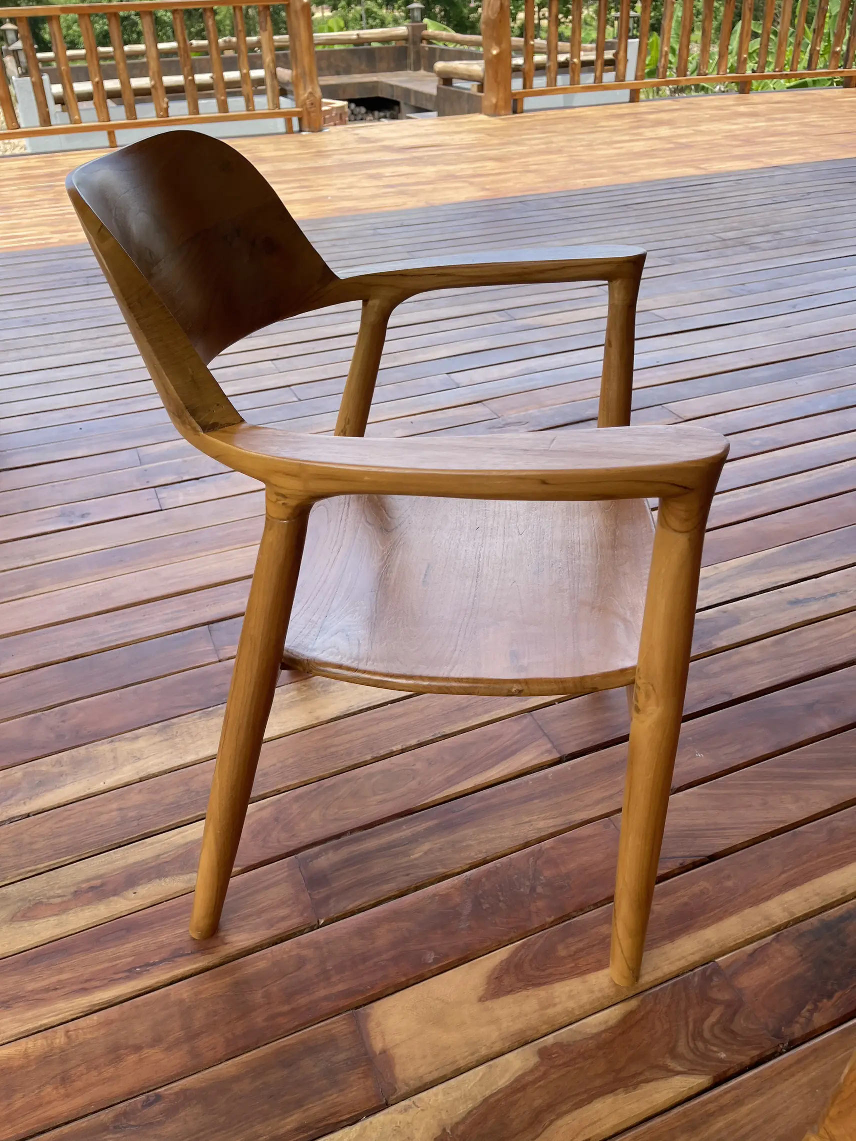 Beautiful wooden online chair