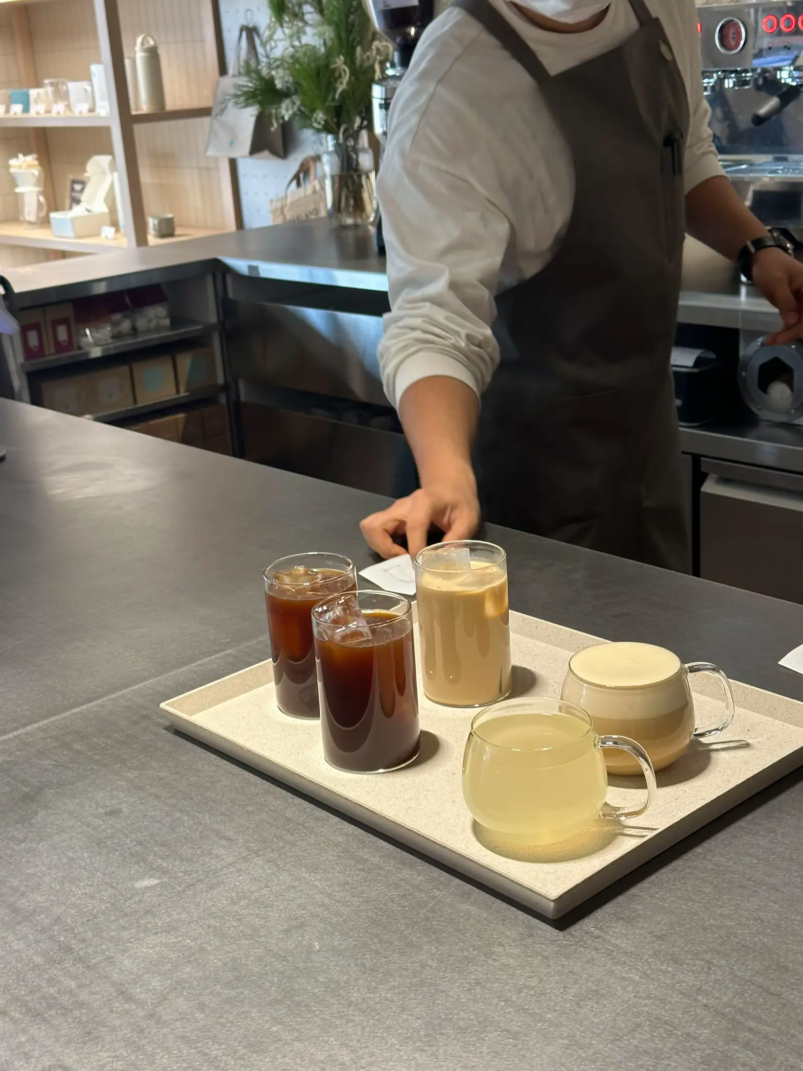 Seoul Cafe 01 Blue Bottle at Hongdae, Seoul🩵 แกลเลอรีที่โพสต์โดย