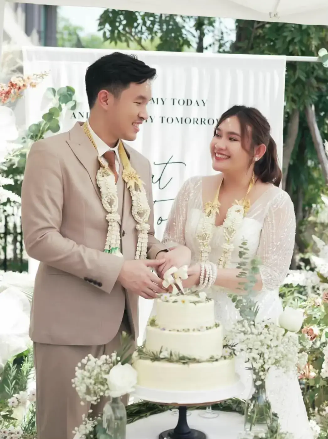 o8AAaWhIEBgyqoltKBfQtyA8mlMNgeEPzCo2AF~t